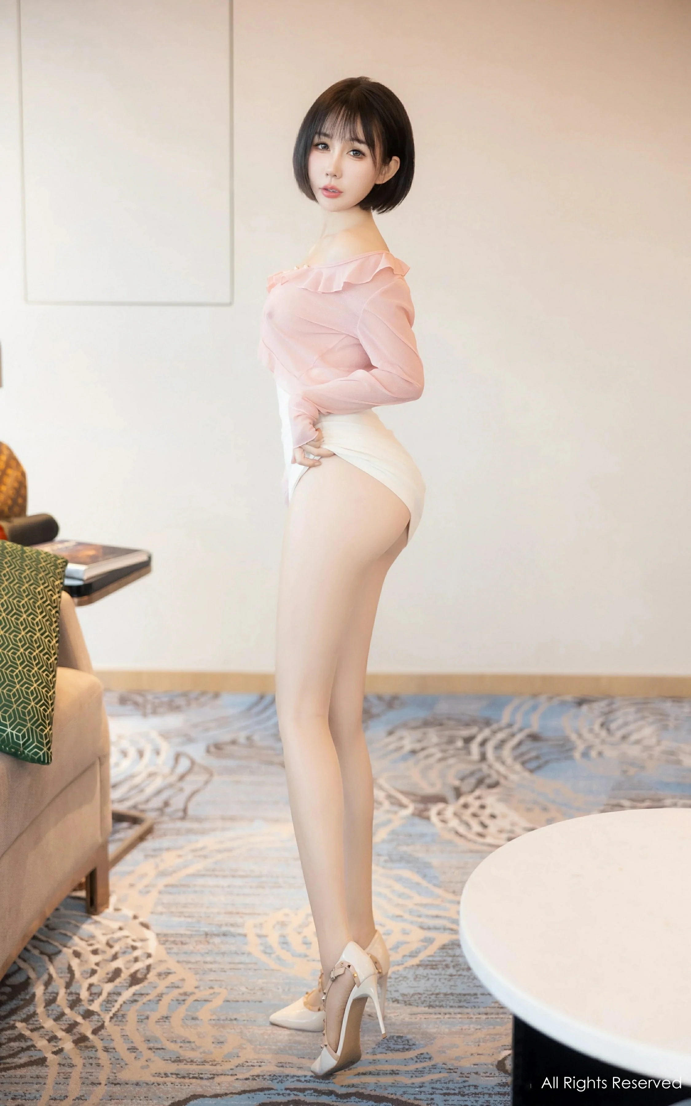  XiuRen 秀人 No.9273 波巧酱 [79P]第2张