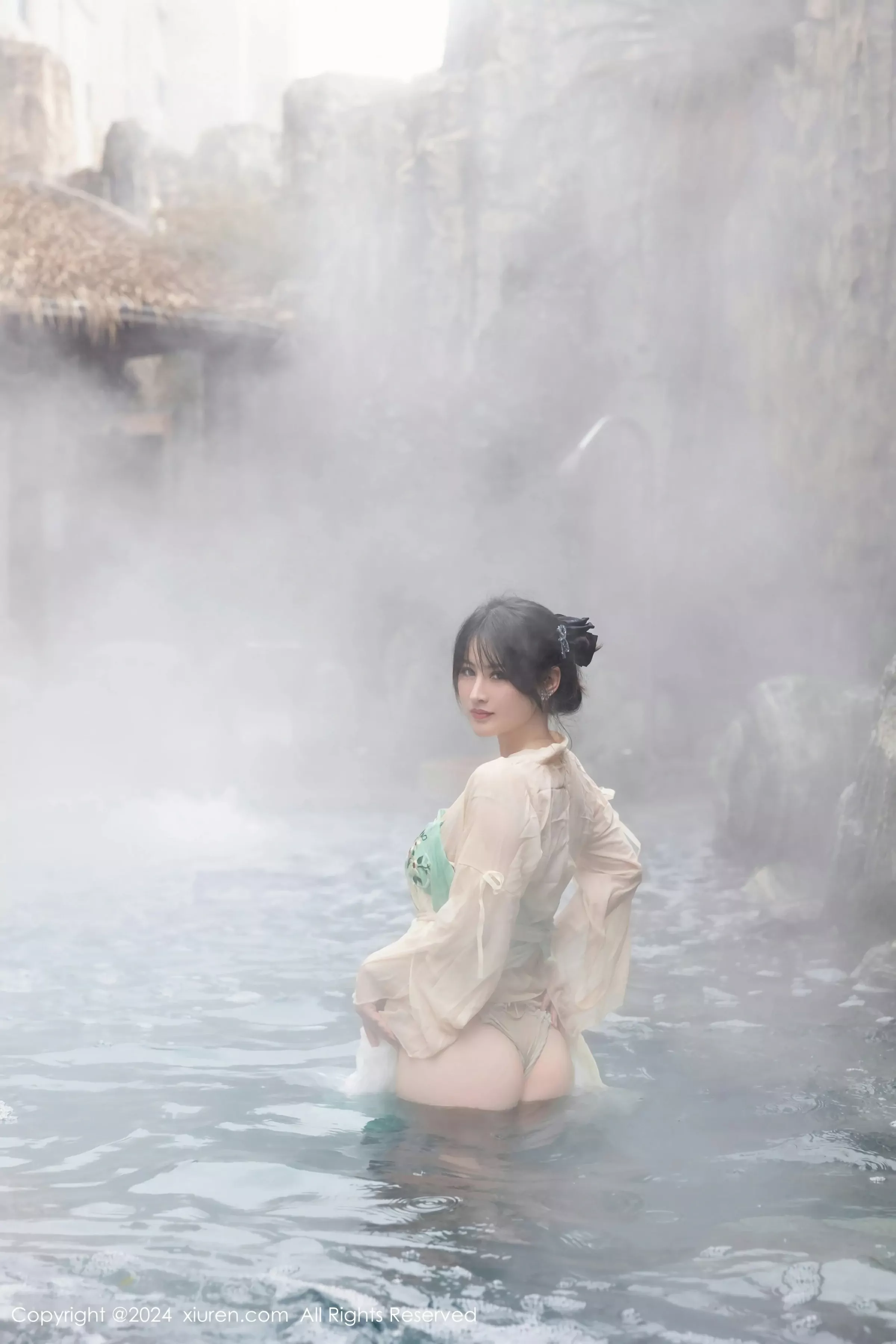  XiuRen 秀人 No.8128 诗诗kiki [82P]第5张