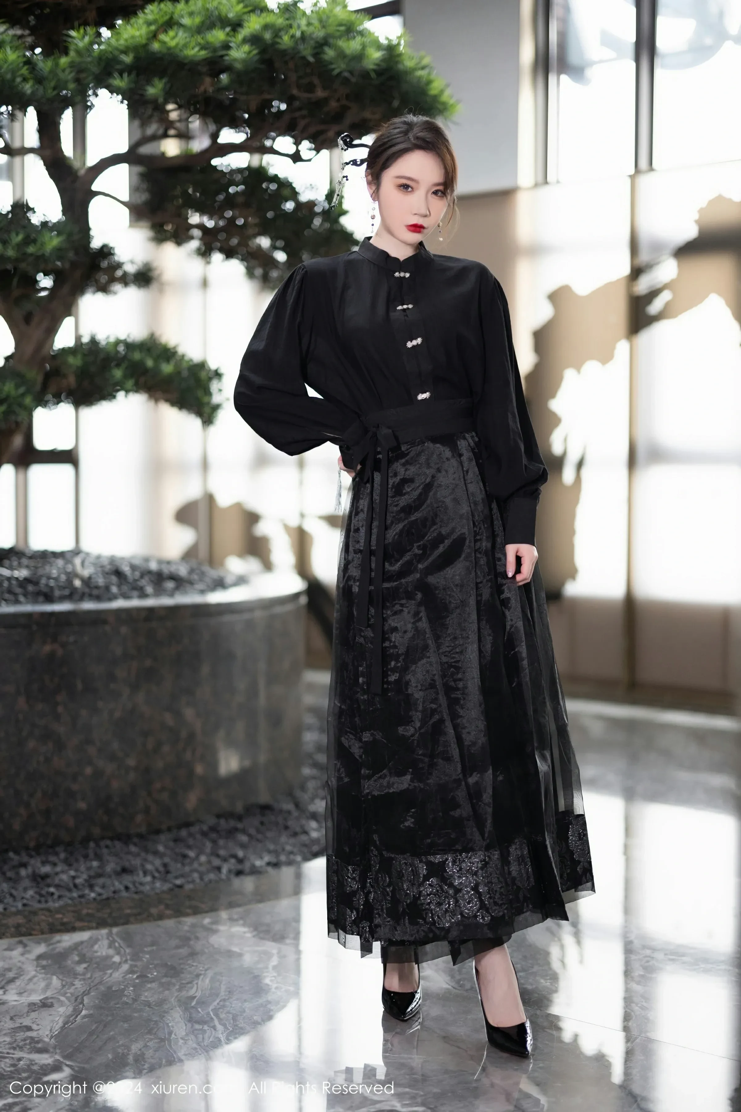  XiuRen 秀人 No.8465 梦心玥 [82P]第14张