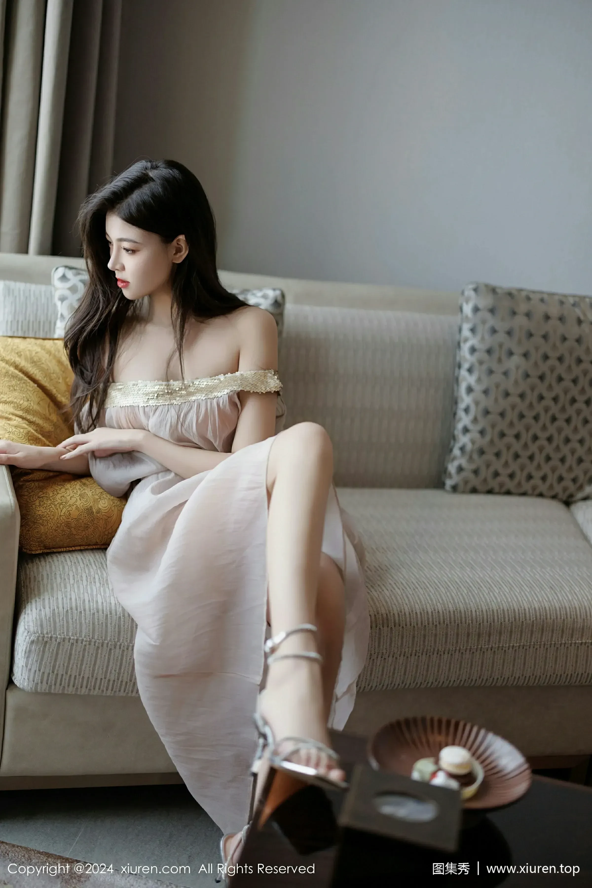  XiuRen 秀人 No.9426 初梦瑶 [102P]第3张