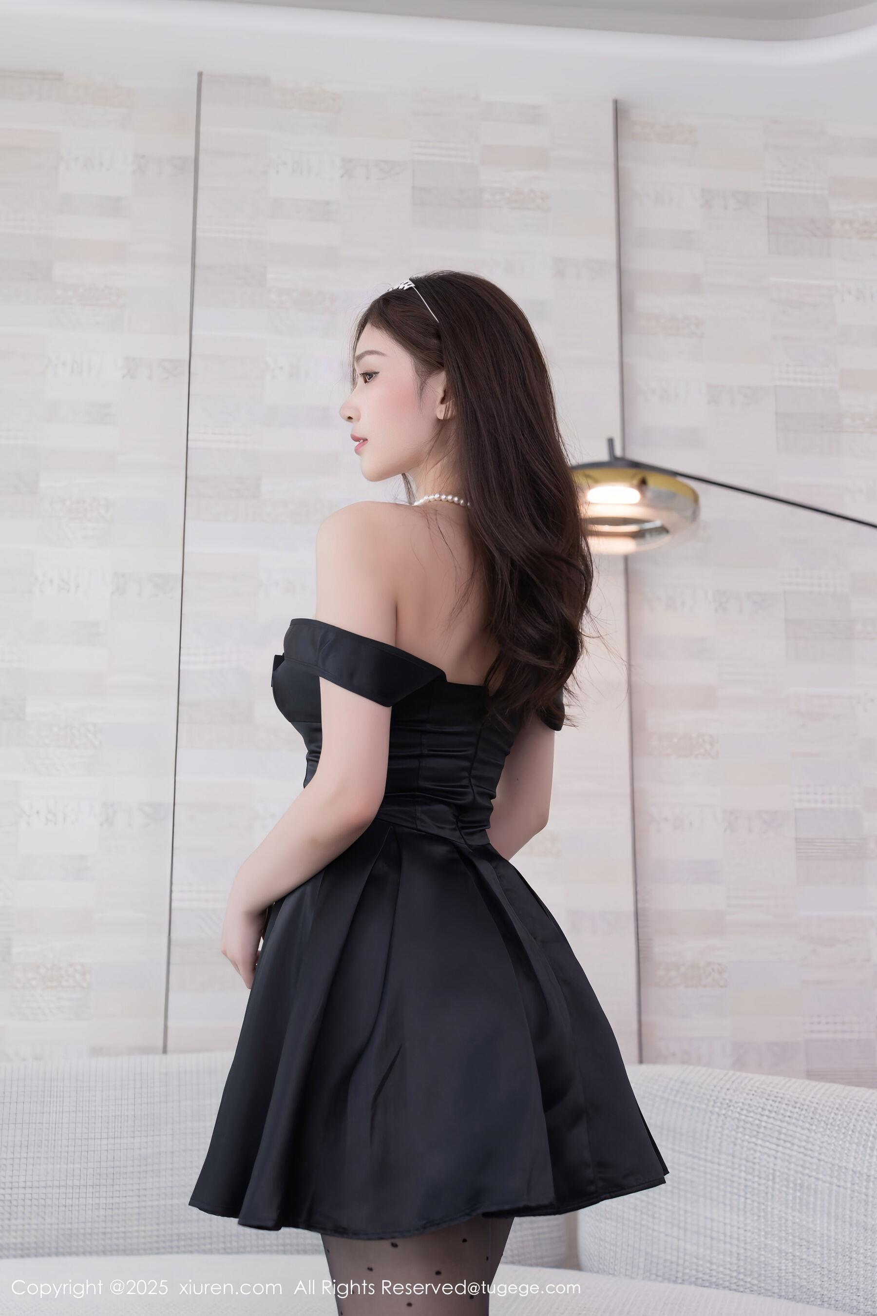  秀人网 刘婷婷 No.10878 [71P]第2张