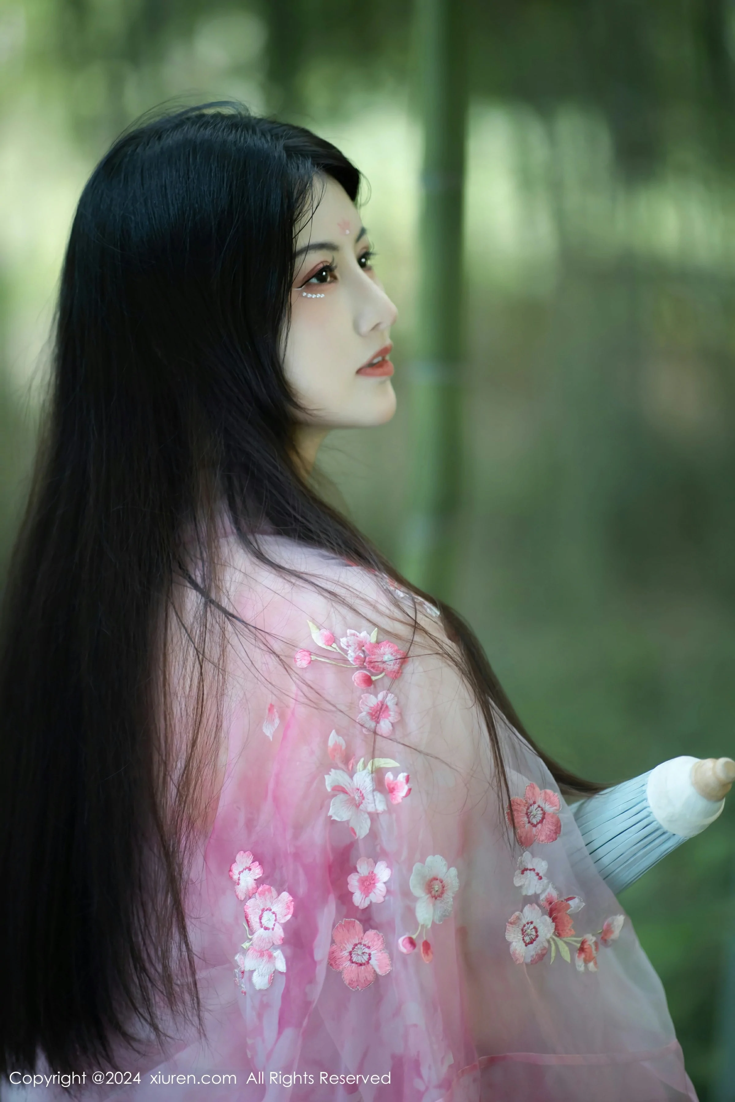  XiuRen 秀人 No.9100 诗诗kiki [70P]第1张