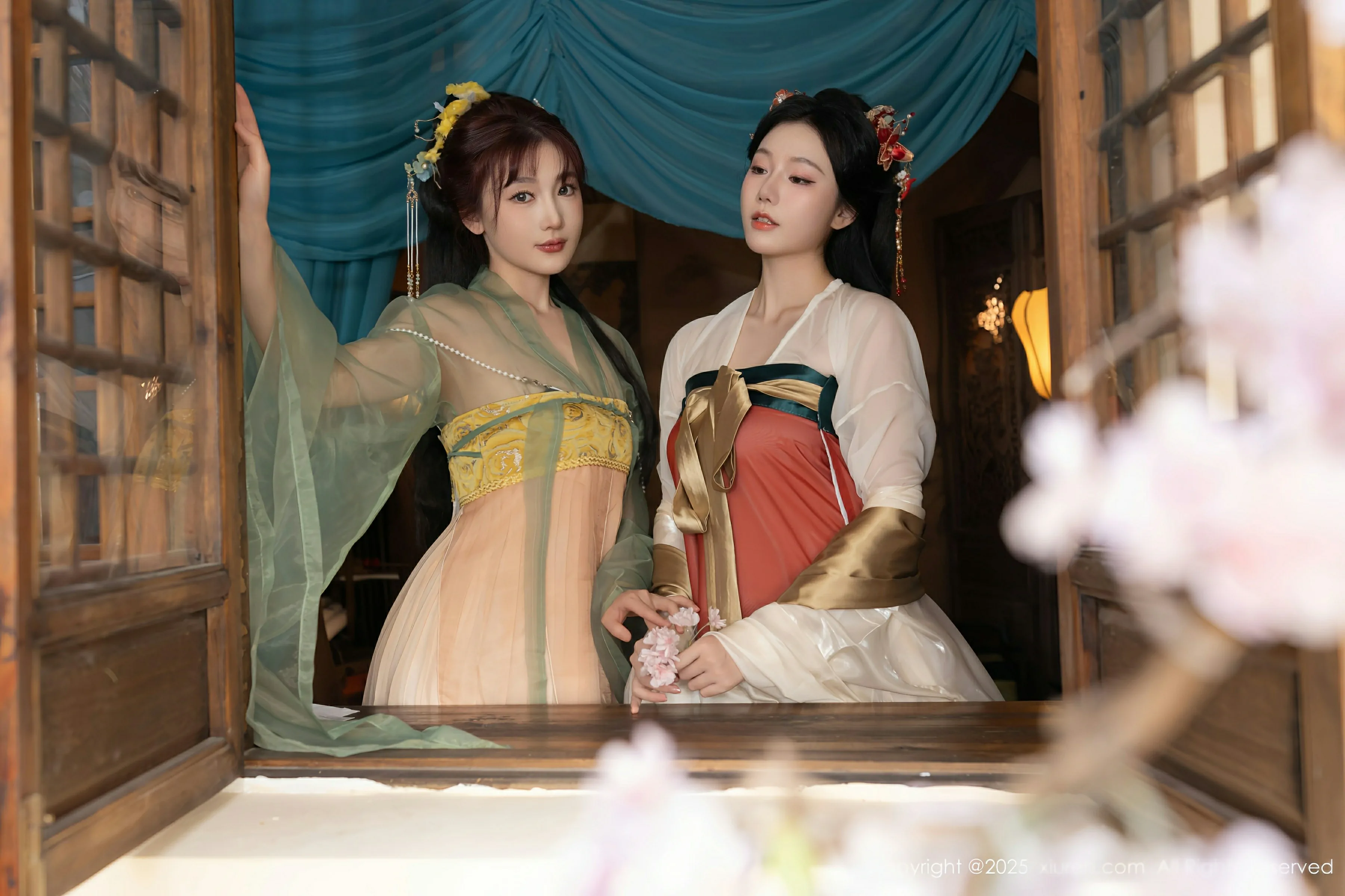  XiuRen 秀人 No.10223 陆萱萱&安然anran [80P]第12张