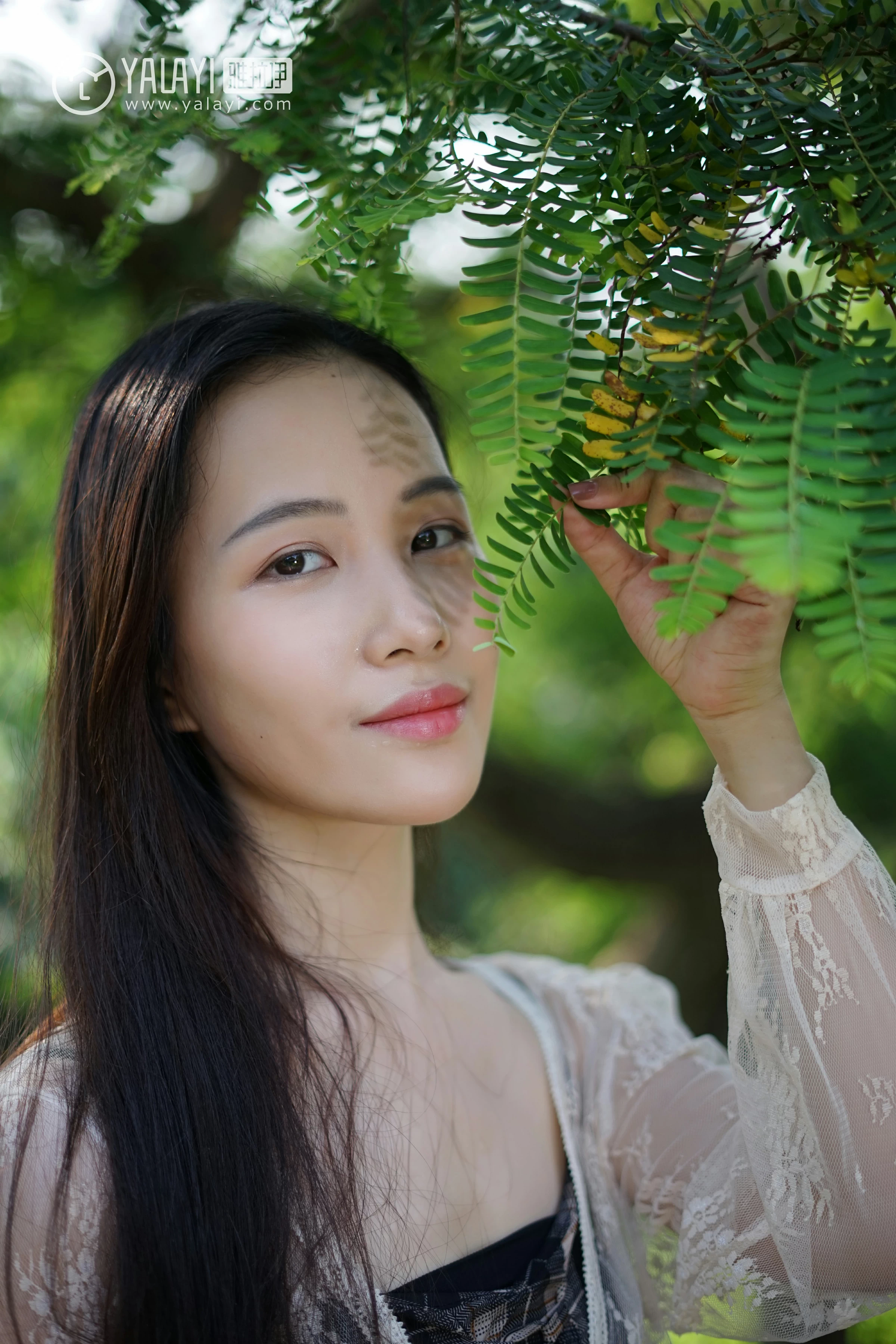 [YALAYI雅拉伊]NO.029 纯粹之心 卡柔 透视蕾丝上衣加吊带连衣裙性感私房写真集第9张