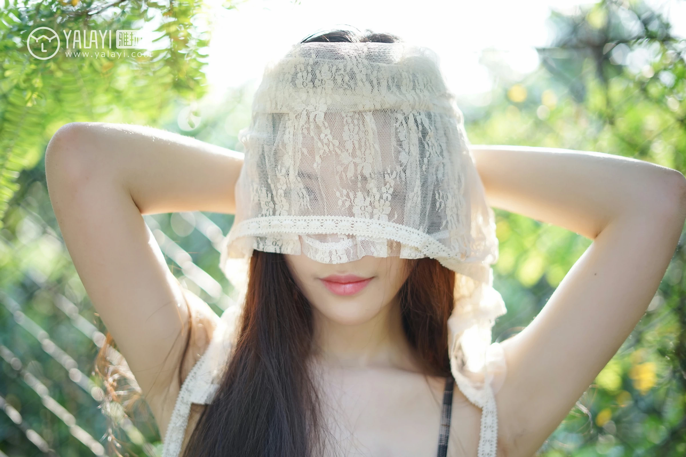 [YALAYI雅拉伊]NO.029 纯粹之心 卡柔 透视蕾丝上衣加吊带连衣裙性感私房写真集第10张