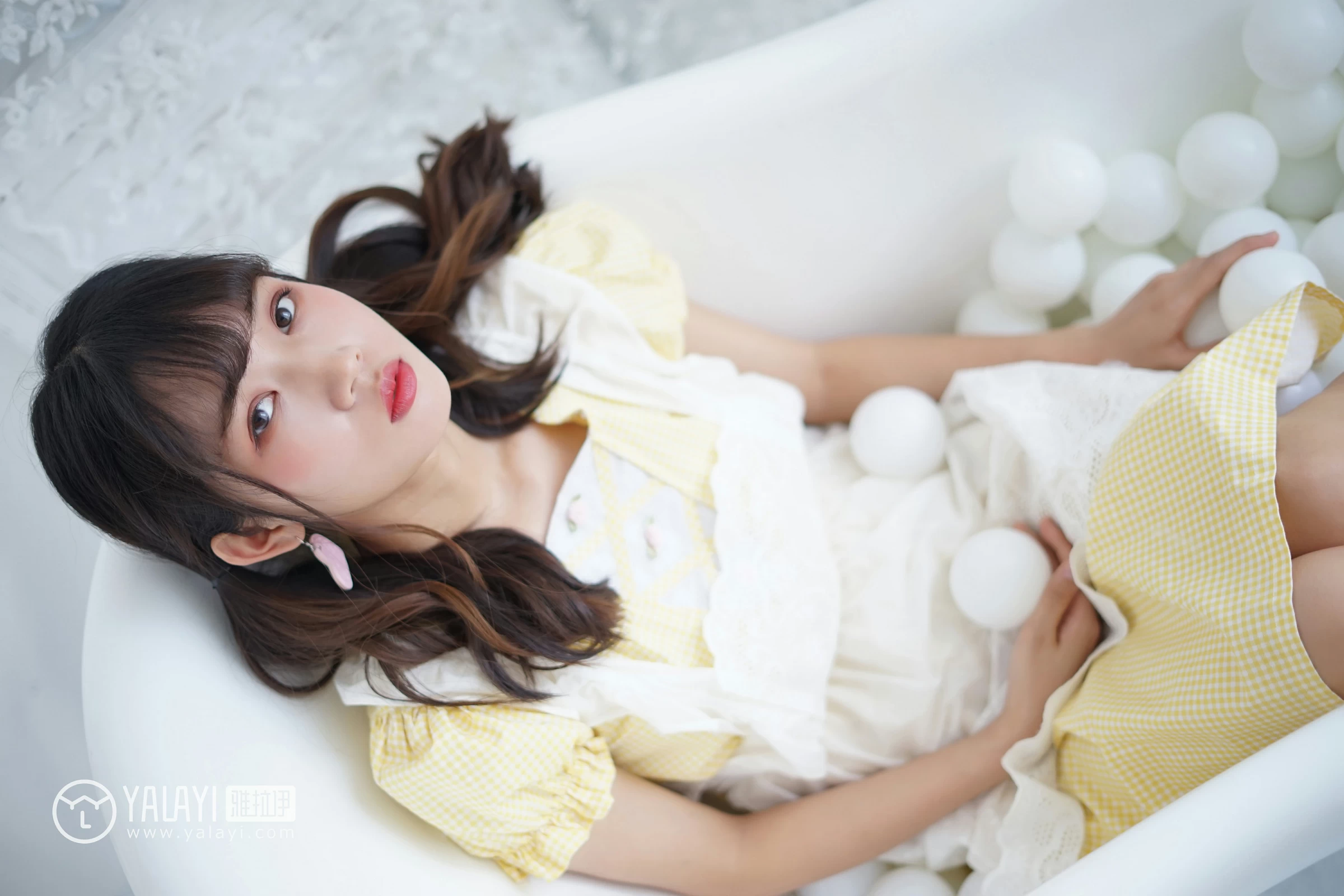 [YALAYI雅拉伊]NO.076 可爱女仆 公主小兔子 情趣制服连衣裙性感私房写真集第11张