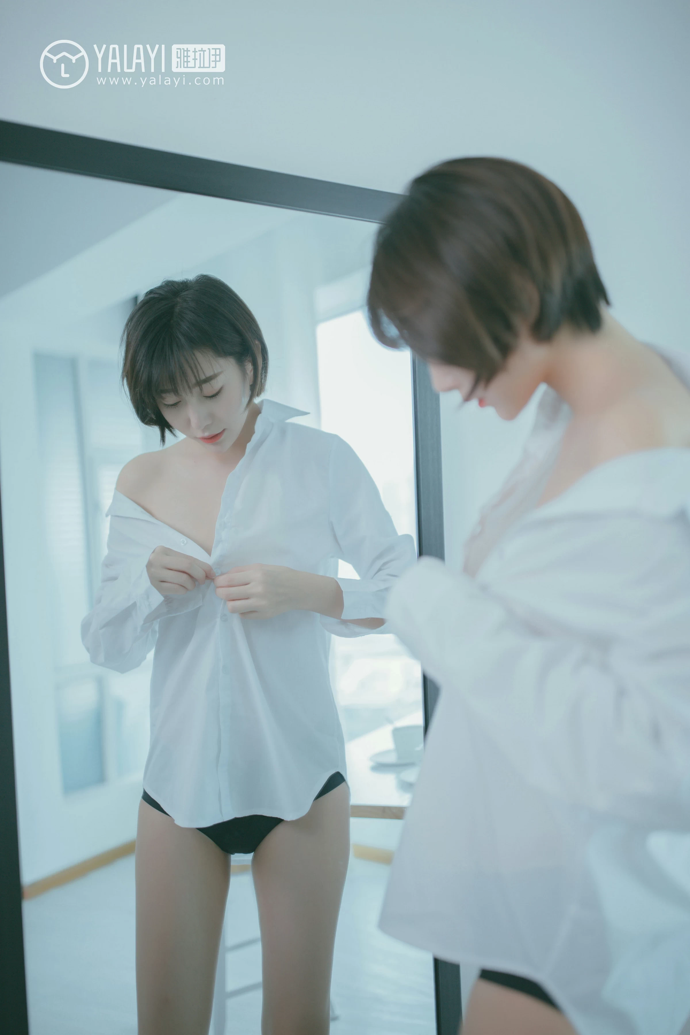[YALAYI雅拉伊]NO.077 美丽如你 静静 白色衬衫与半裸性感玉体私房写真集第2张