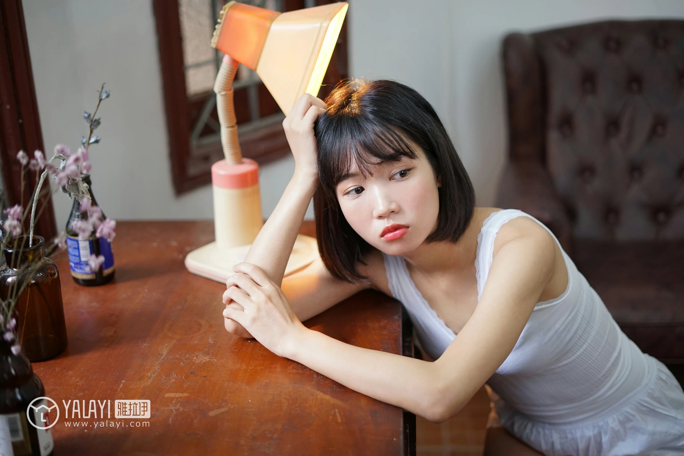 [YALAYI雅拉伊]NO.081 雨后晴空 公主小兔子 黑色吊带连衣裙与白色背心加短裤性感私房写真集第12张