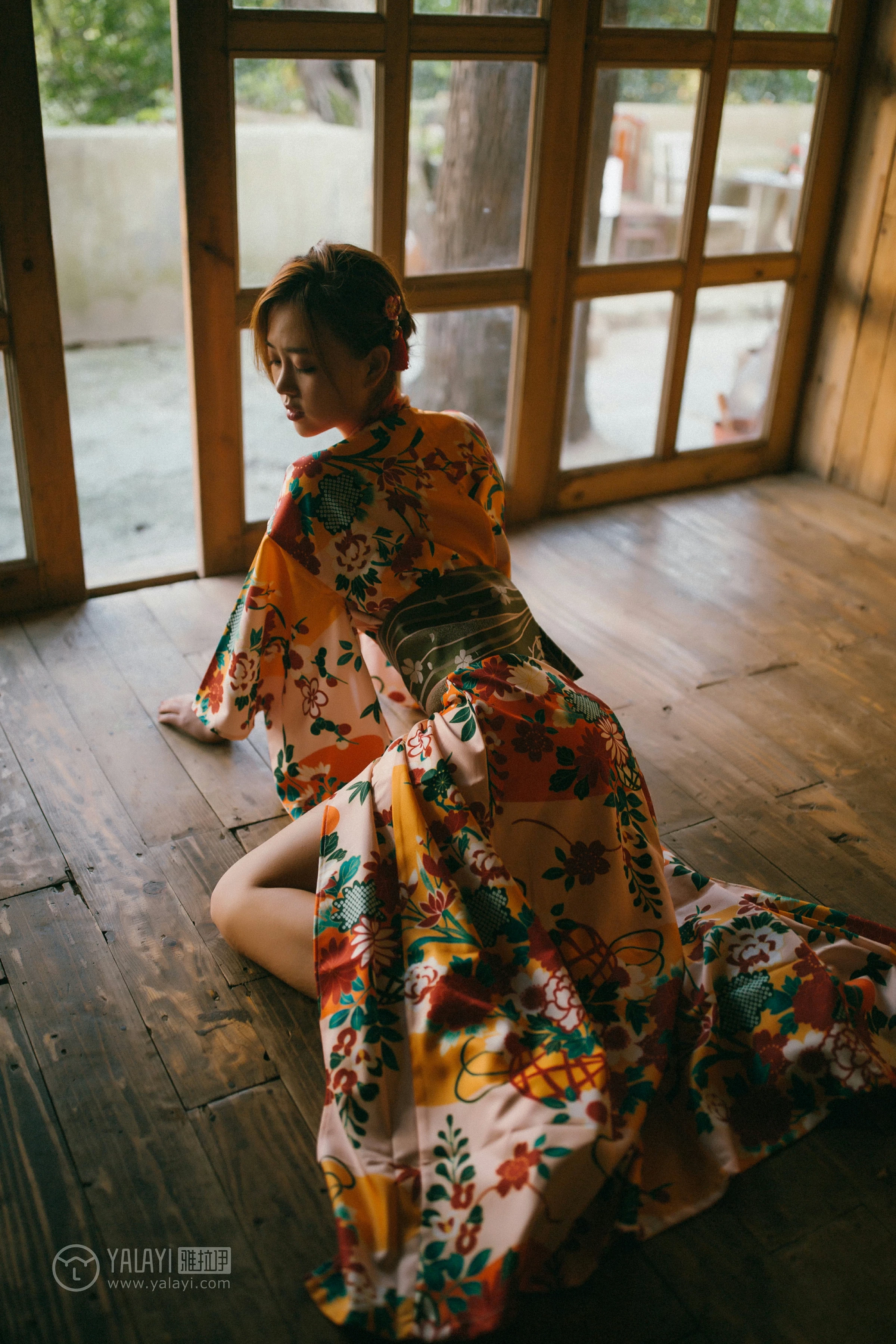 [YALAYI雅拉伊]NO.140 日清和室 张雨青 碎花和服性感私房写真集第12张
