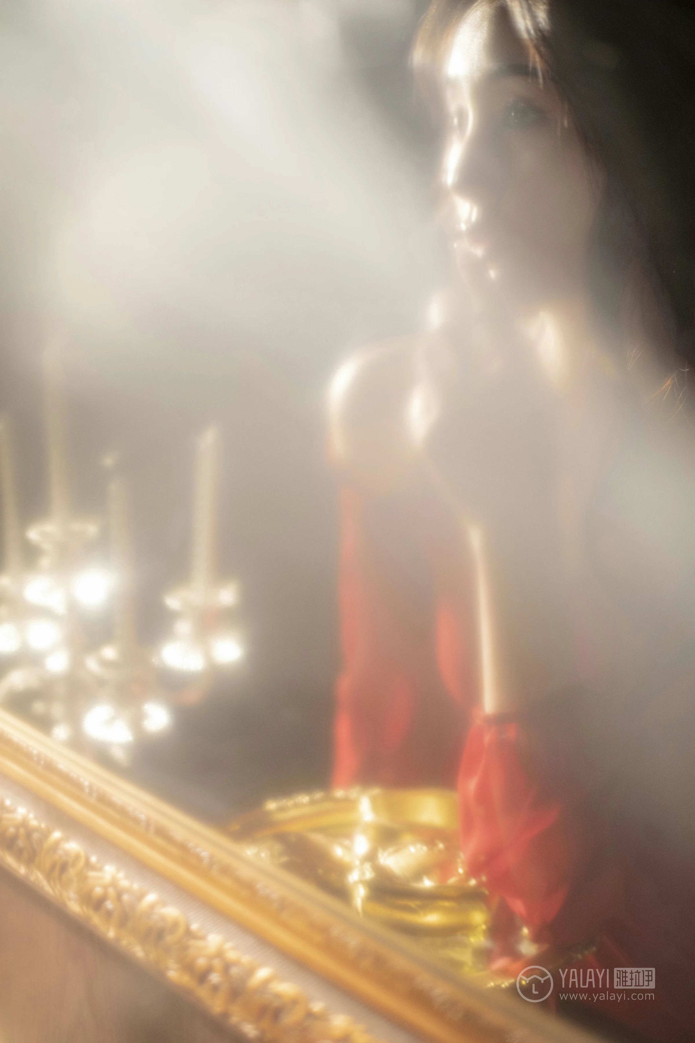 [YALAYI雅拉伊]NO.164 烈焰迷情 项兴咏 红色吊带抹胸连衣裙性感私房写真集第10张