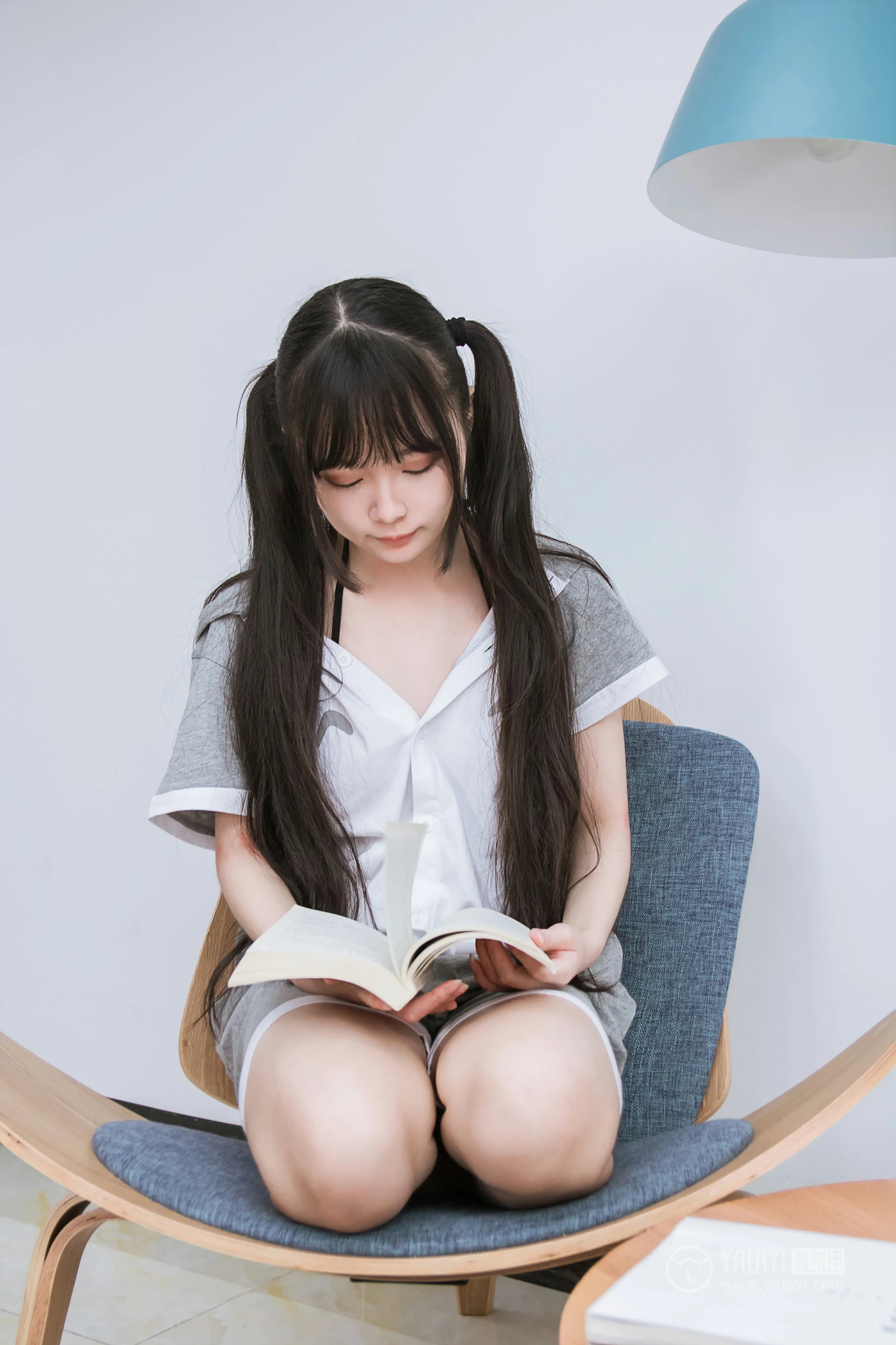 [YALAYI雅拉伊]No.201 龙猫睡衣 小琉 灰色连身睡衣加黑色情趣内衣性感私房写真集第13张