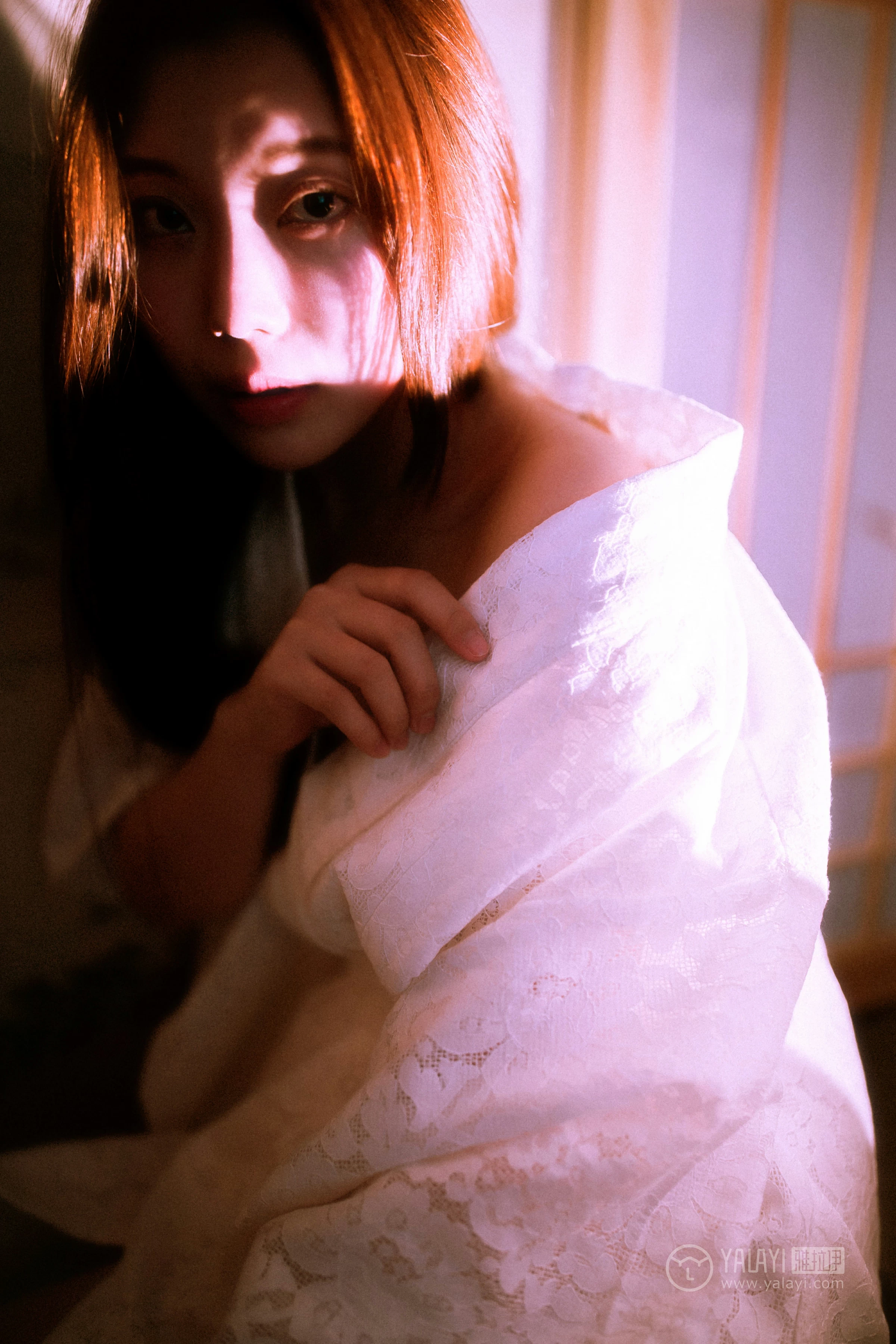 [YALAYI雅拉伊]No.202 夜光 圆圆 白色透视蕾丝镂空睡衣性感私房写真集第11张