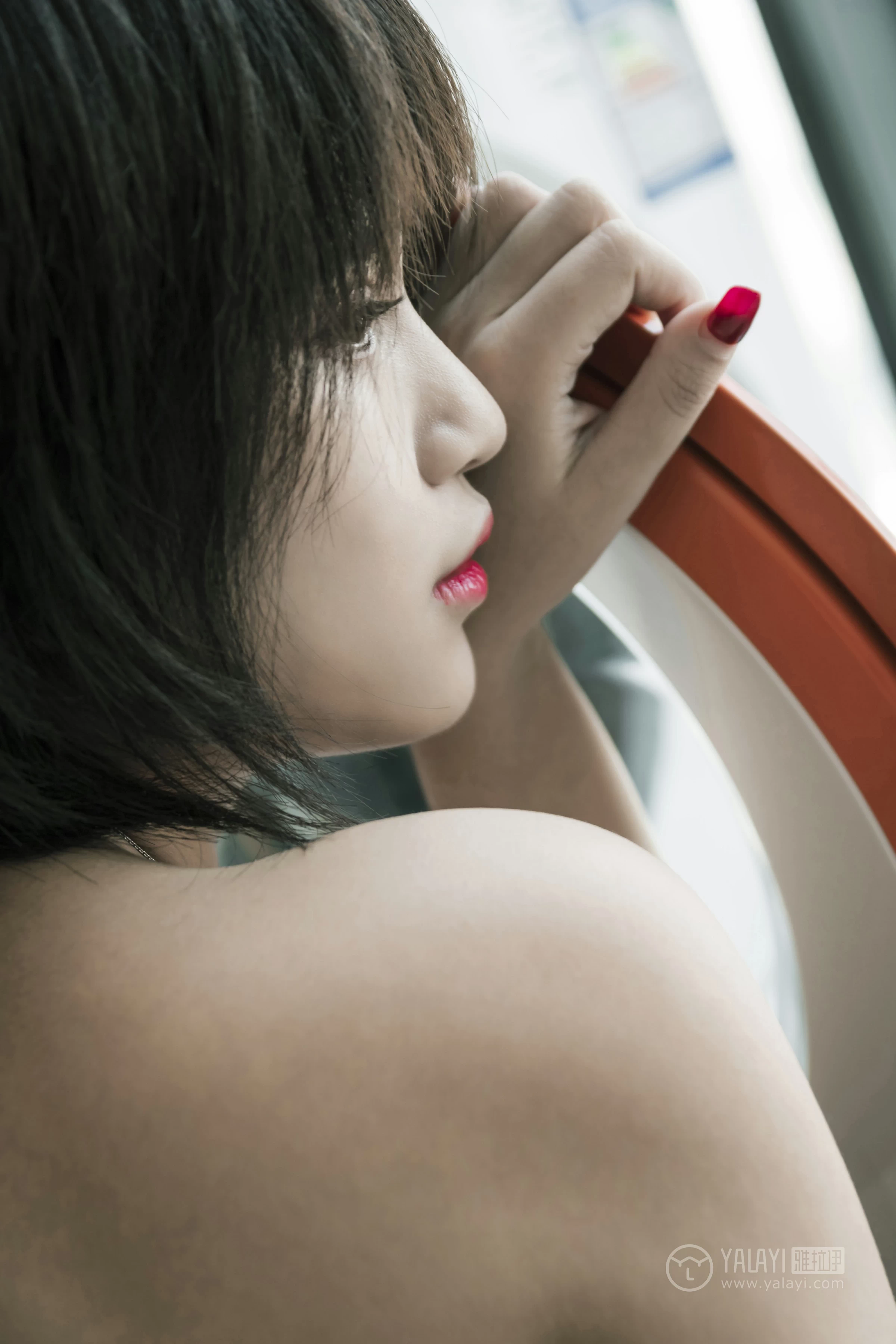 [YALAYI雅拉伊]No.240 黑蝴蝶 宝儿 黑色蕾丝内衣加黑色丝袜美腿性感私房写真集第14张