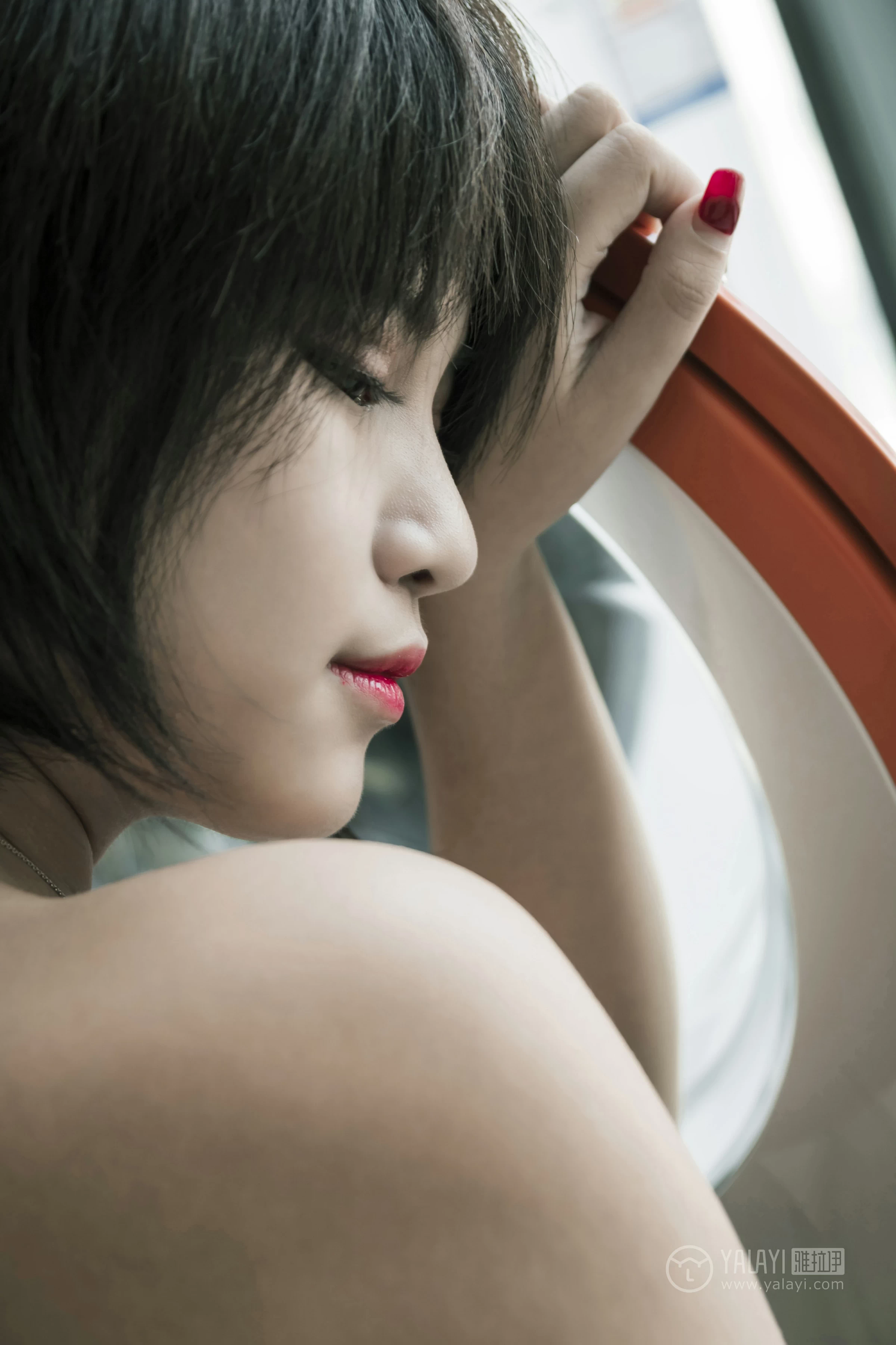 [YALAYI雅拉伊]No.240 黑蝴蝶 宝儿 黑色蕾丝内衣加黑色丝袜美腿性感私房写真集第14张