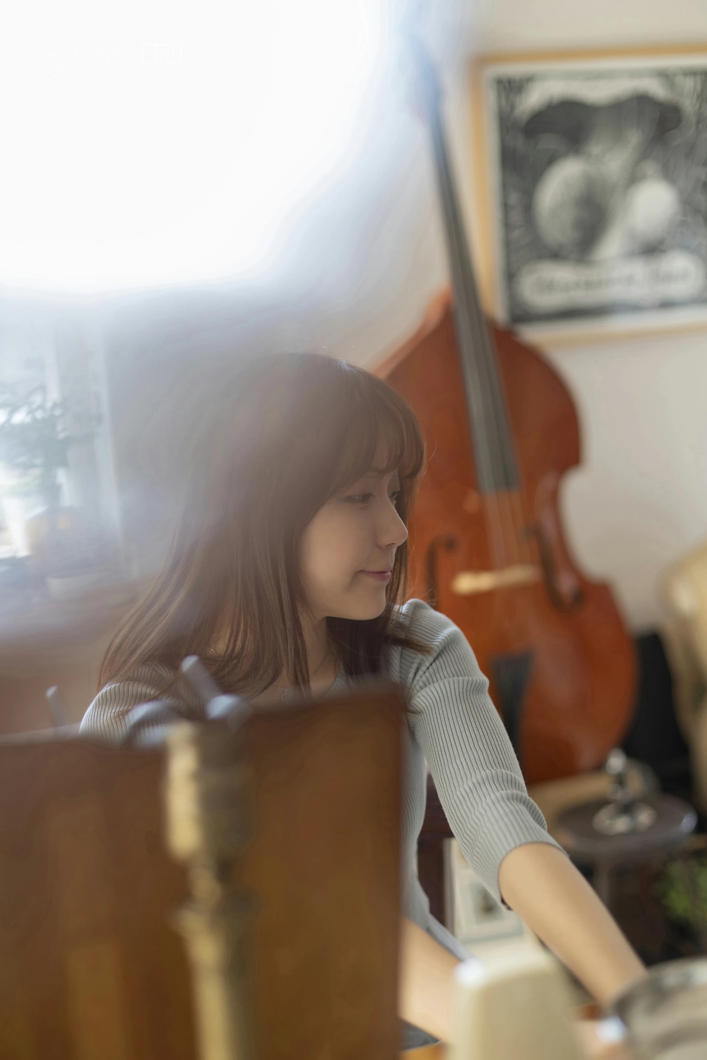 [YALAYI雅拉伊]No.249 看着你玩 刘开心 蓝色上衣加短裙清纯可爱私房写真集第8张