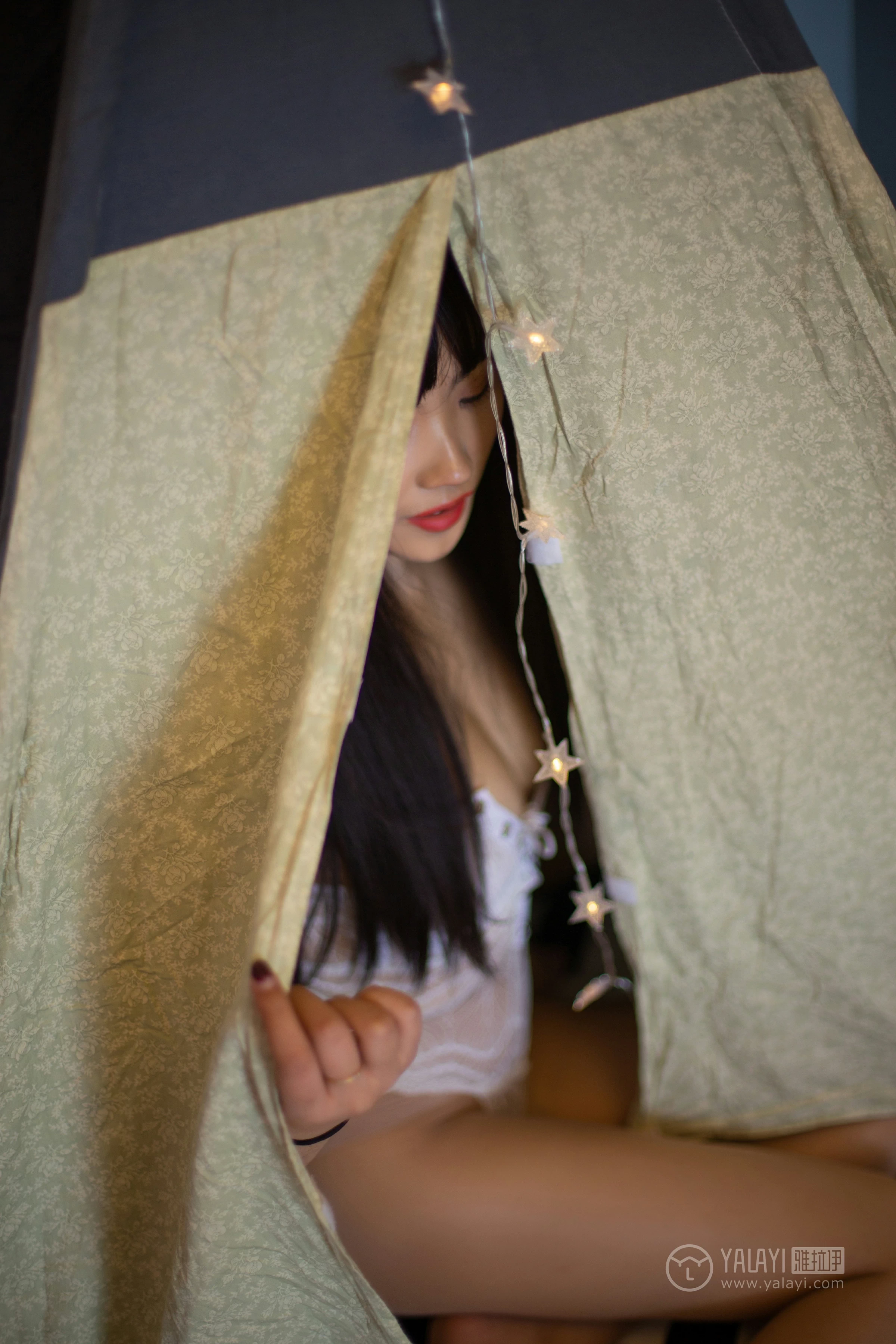 [YALAYI雅拉伊]No.288 欲盖弥彰 沫沫 白色透视情趣内衣加肉色丝袜美腿性感私房写真集第13张