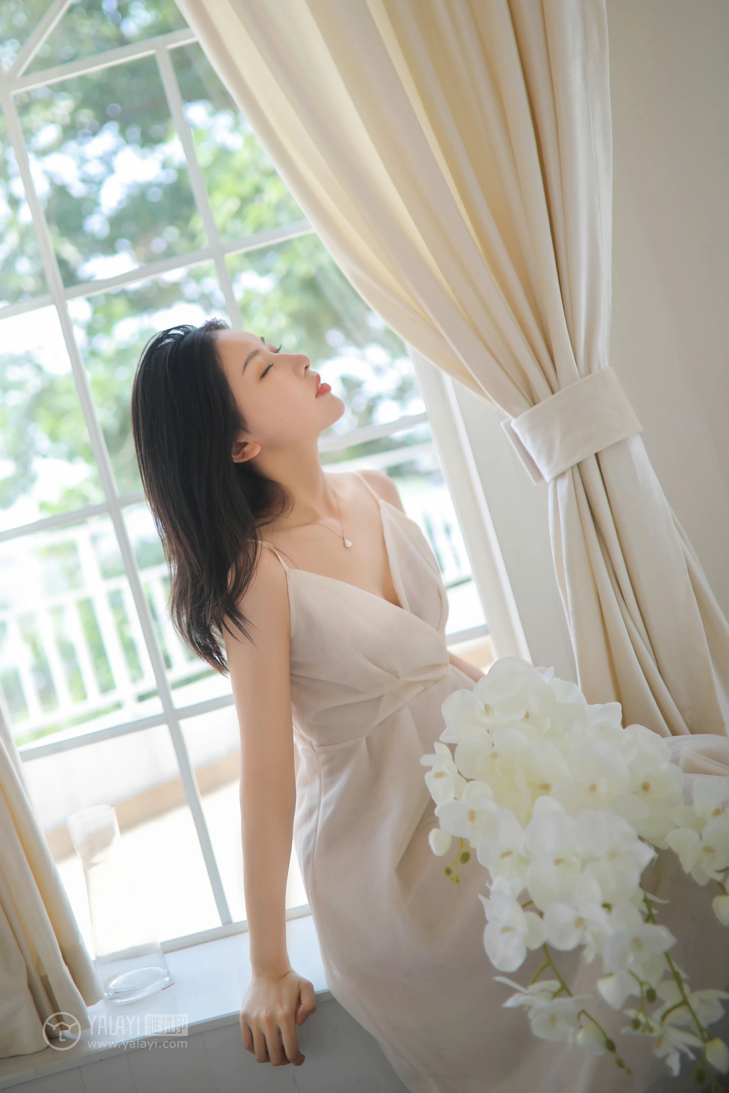 [YALAYI雅拉伊]No.310 听风 白璐 仙气飘飘 白色吊带连衣裙性感私房写真集第10张