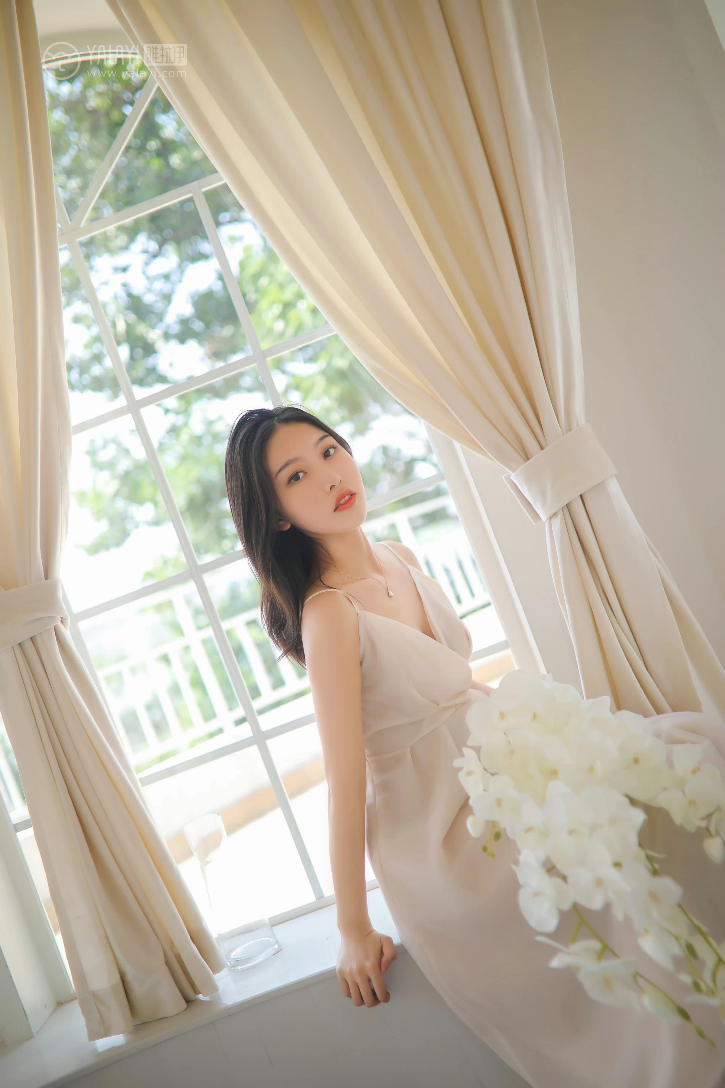 [YALAYI雅拉伊]No.310 听风 白璐 仙气飘飘 白色吊带连衣裙性感私房写真集第10张