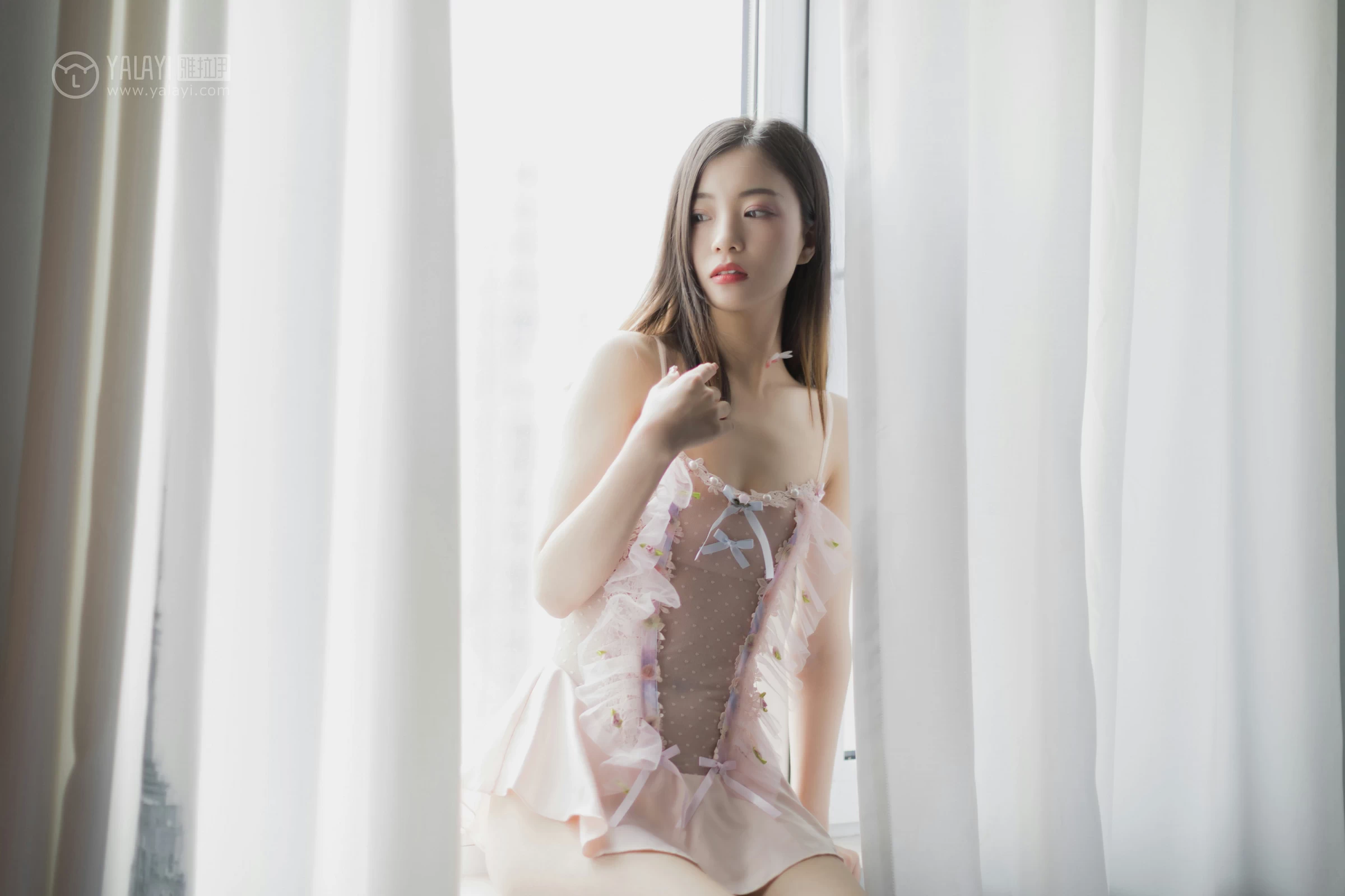 [YALAYI雅拉伊]No.311 花蝴蝶 高若童 粉色透视情趣内衣性感私房写真集第4张