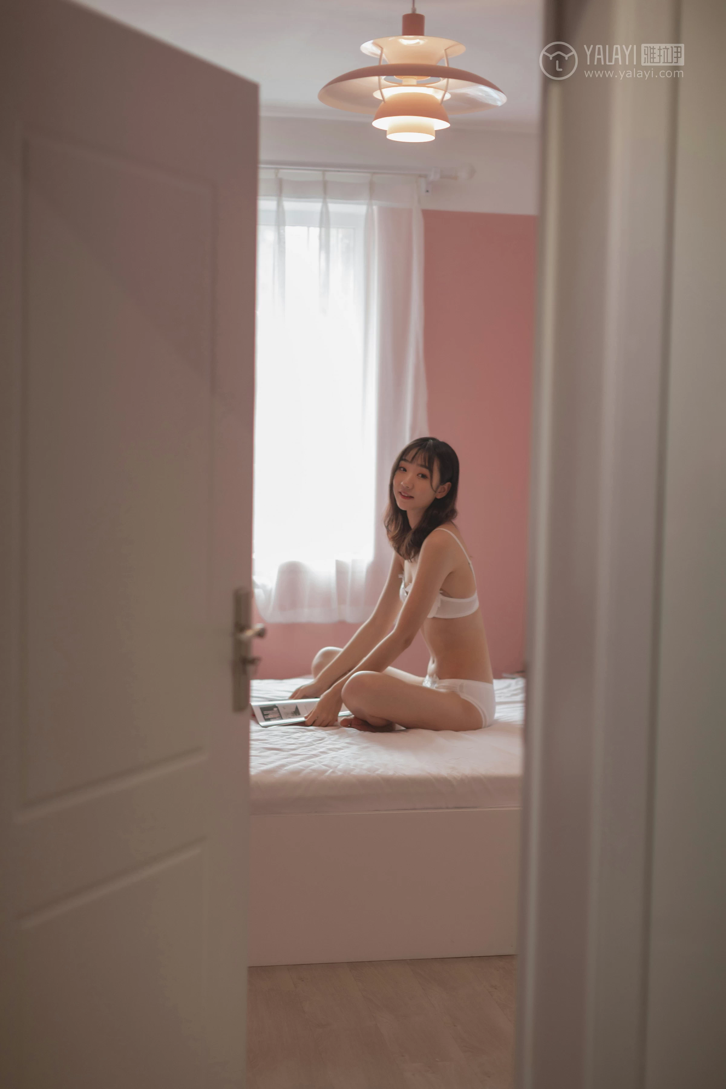 [YALAYI雅拉伊]No.326 和你 念念 白色情趣蕾丝内衣性感私房写真集第14张