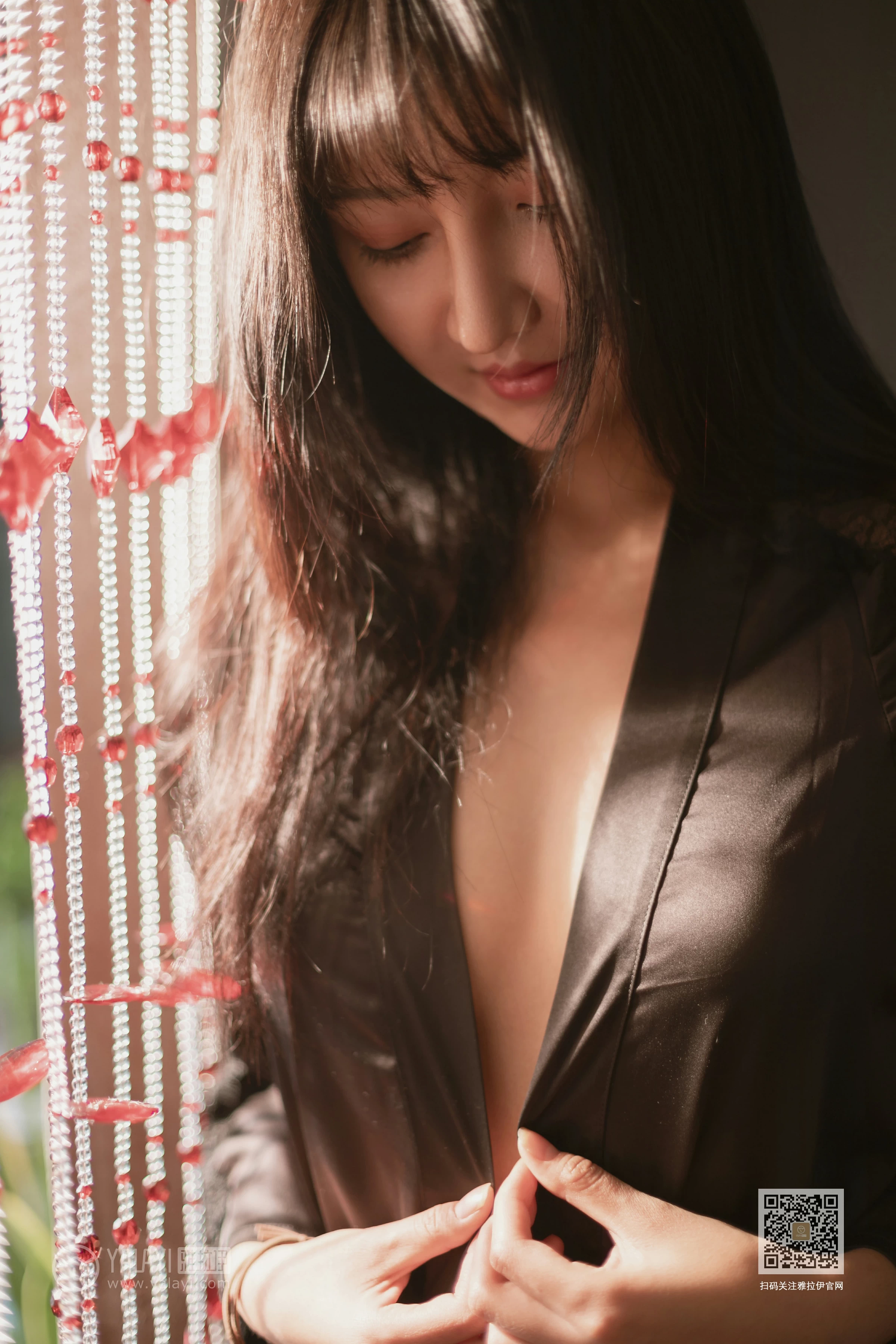 [YALAYI雅拉伊]Vol.494 帘卷美人绰态 韩熙 黑色透视睡衣性感私房写真集第8张