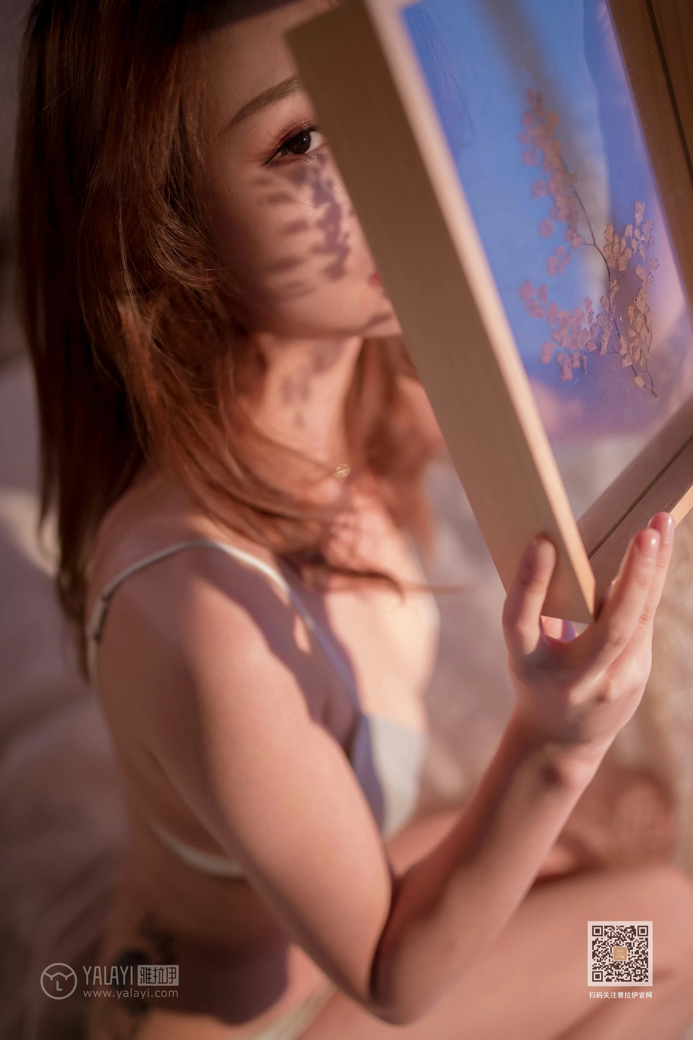 [YALAYI雅拉伊]Vol.507 乍泄 素素 白色性感内衣居家私房写真集第13张