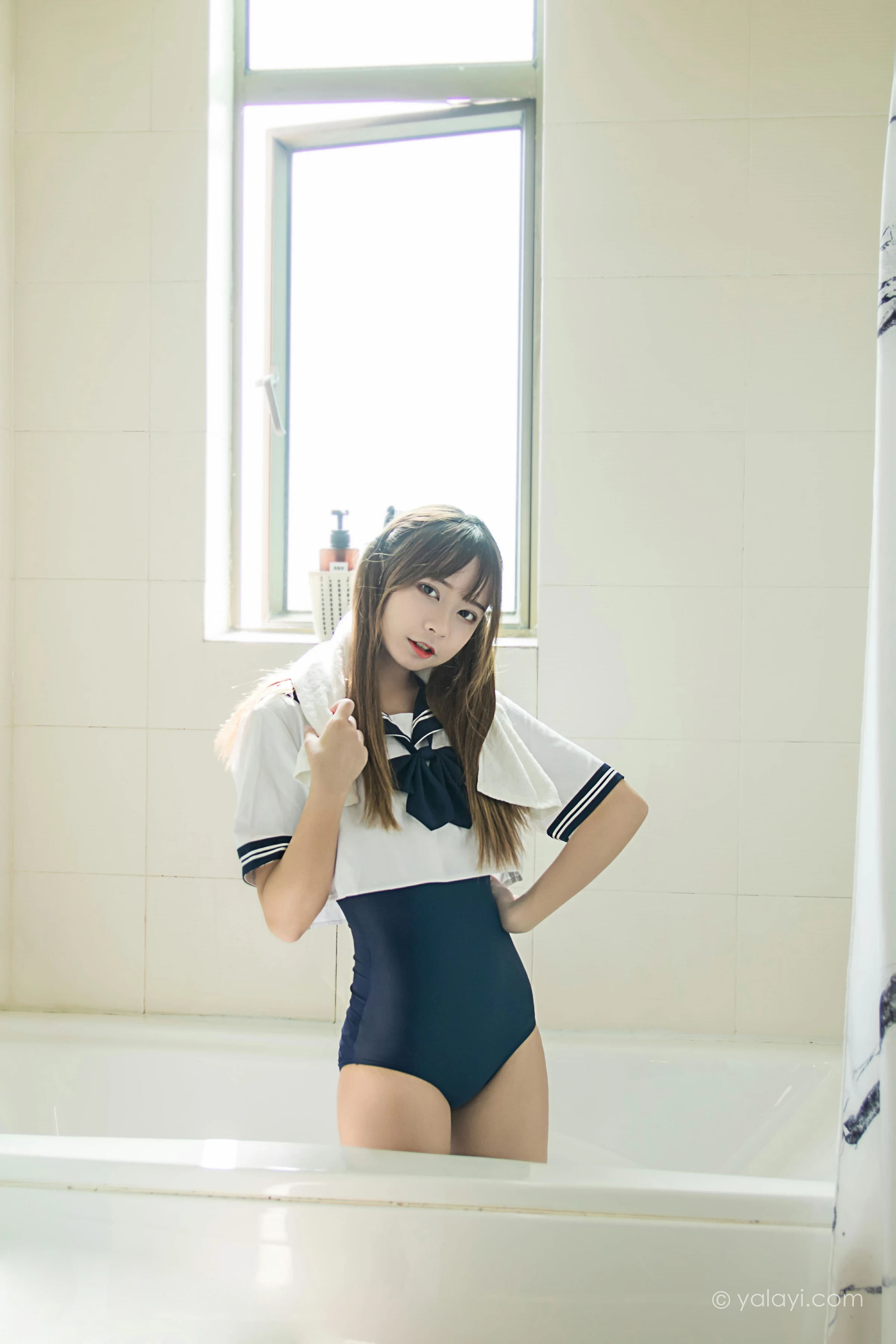 [YALAYI雅拉伊]NO.681 《少女的夏天》 阿禾 JK水手制服加蓝色紧身连体体操服性感私房写真集第13张