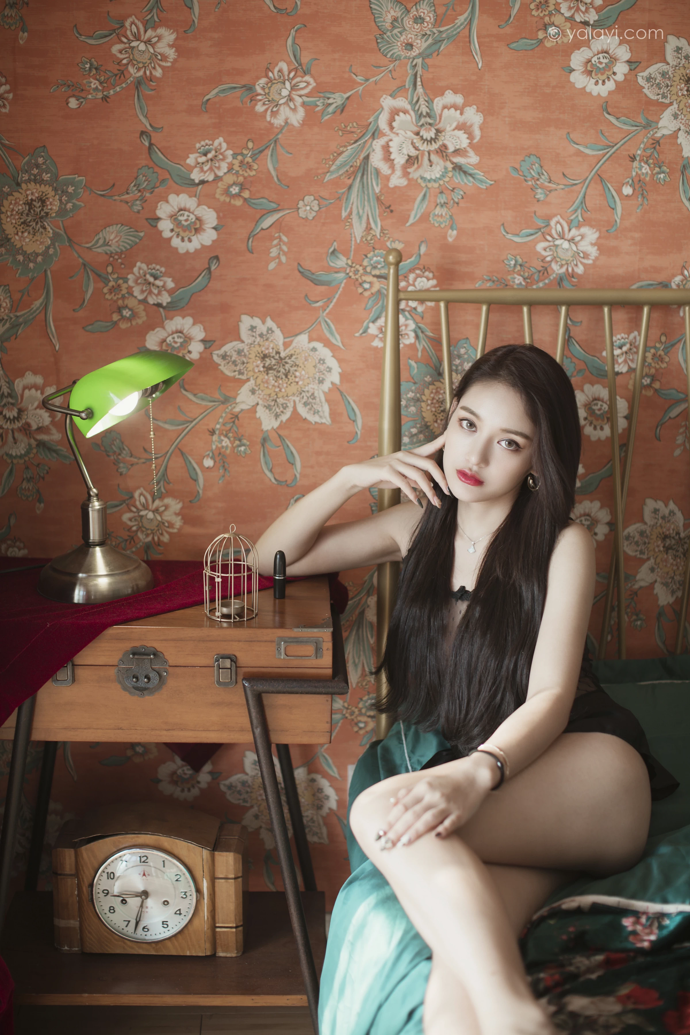 [YALAYI雅拉伊]NO.721 《面纱》 刘子炀 黑色透视情趣连体内衣性感私房写真集第2张