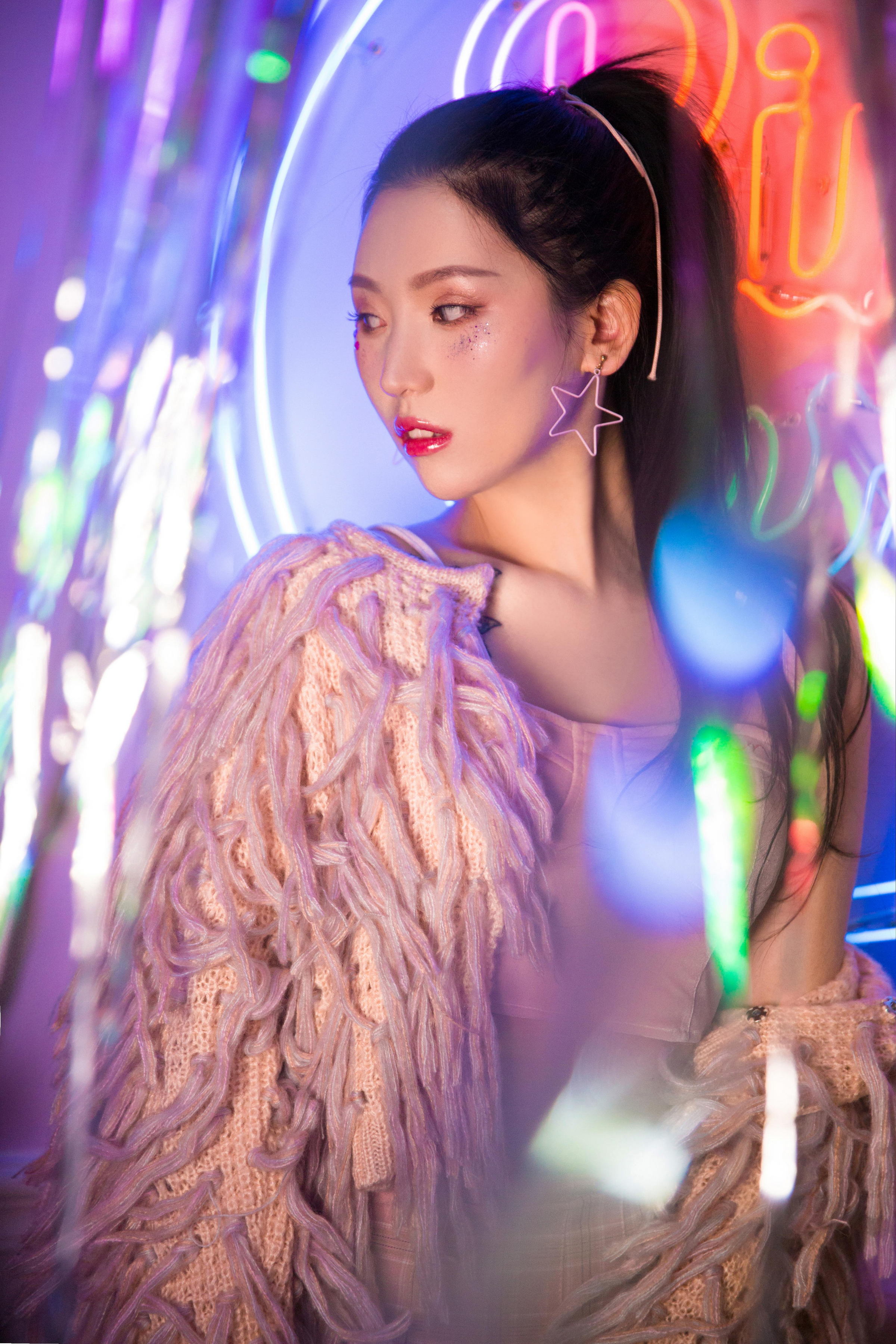 [YALAYI雅拉伊]2022.09.07 热辣辣 和服美女 镂空外套与粉色短裙加粉色内衣性感私房写真集第7张