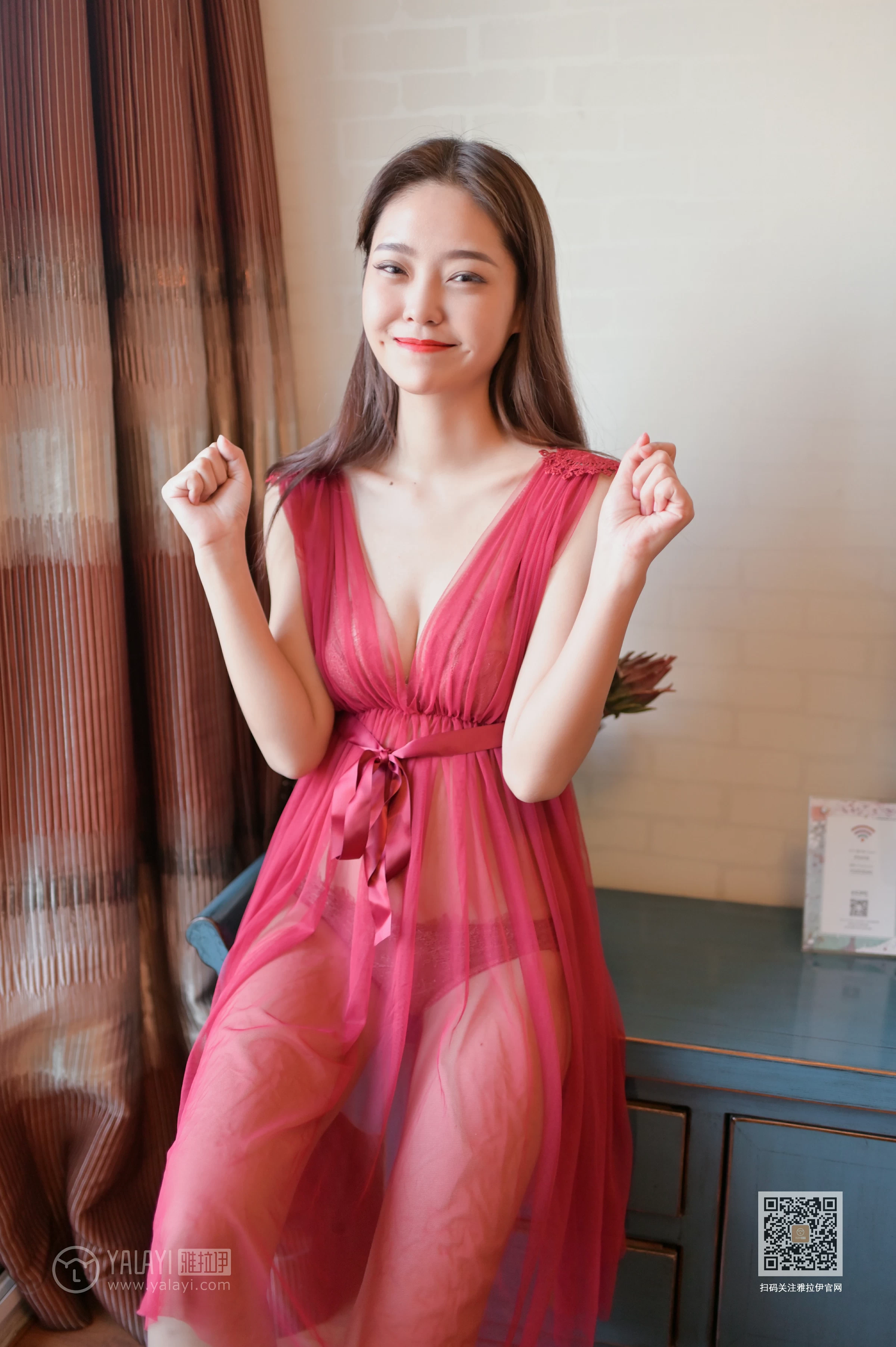 [YALAYI雅拉伊]Vol.446 红拂女 出尘 白色透视情趣连衣裙居家性感私房写真集第7张