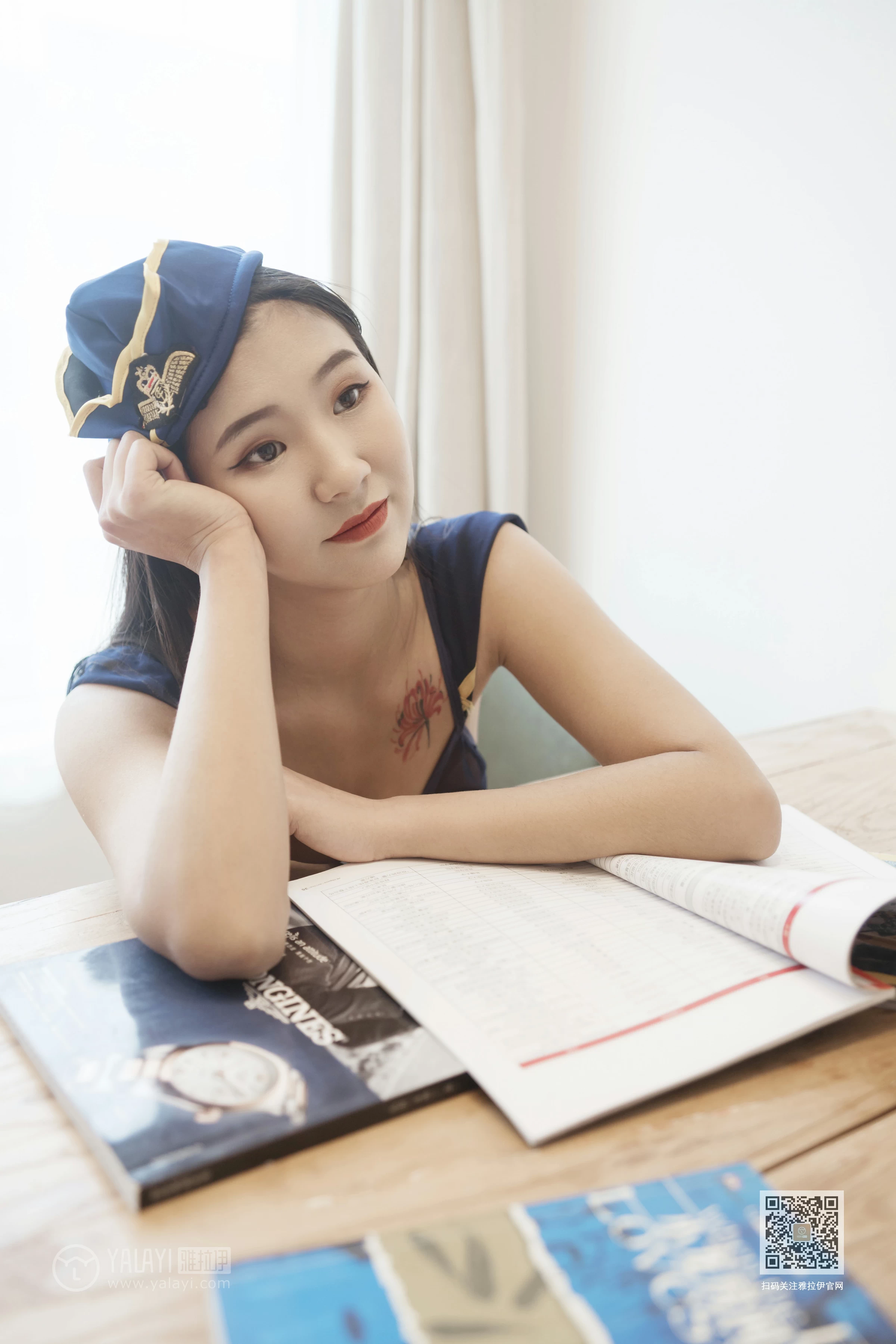 [YALAYI雅拉伊]Vol.516 空姐的另一面 诗诗 透视情趣制服加短裙性感私房写真集第5张