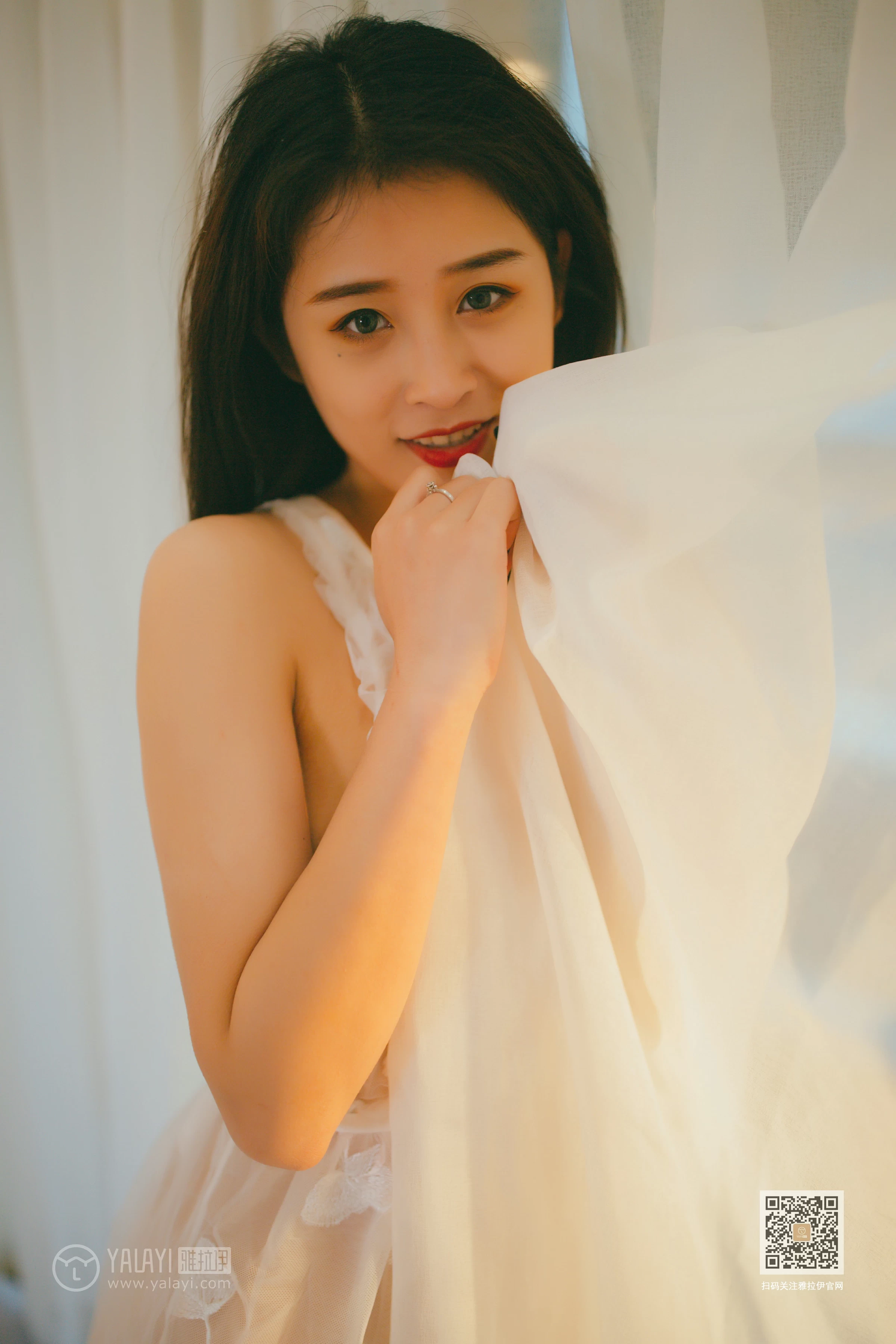 [YALAYI雅拉伊]Vol.536 吹弹可破 素素 白色透视情趣内衣裙性感私房写真集第15张