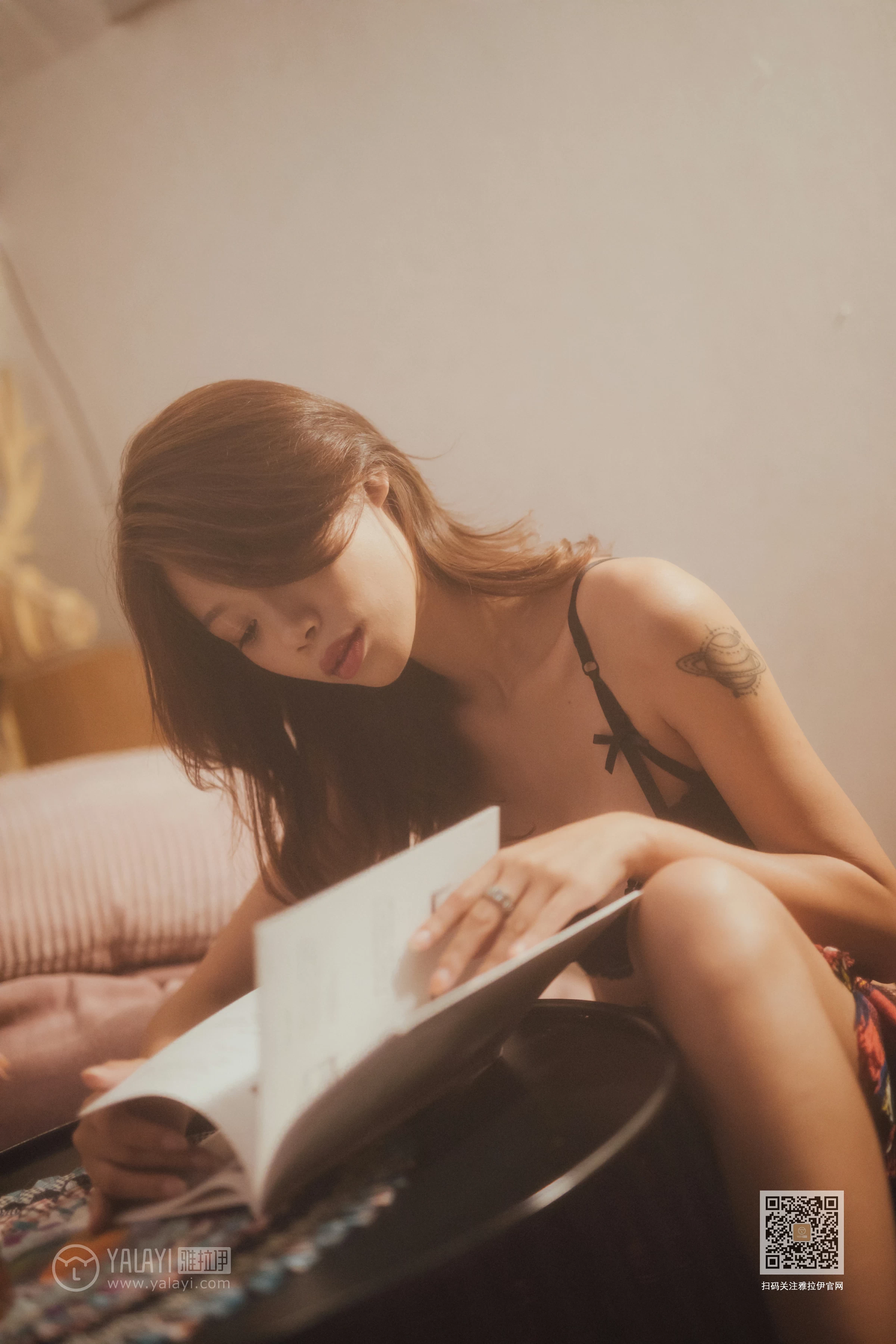 [YALAYI雅拉伊]Vol.548 梦境里的情人 静初 黑色蕾丝内衣性感私房写真集第10张