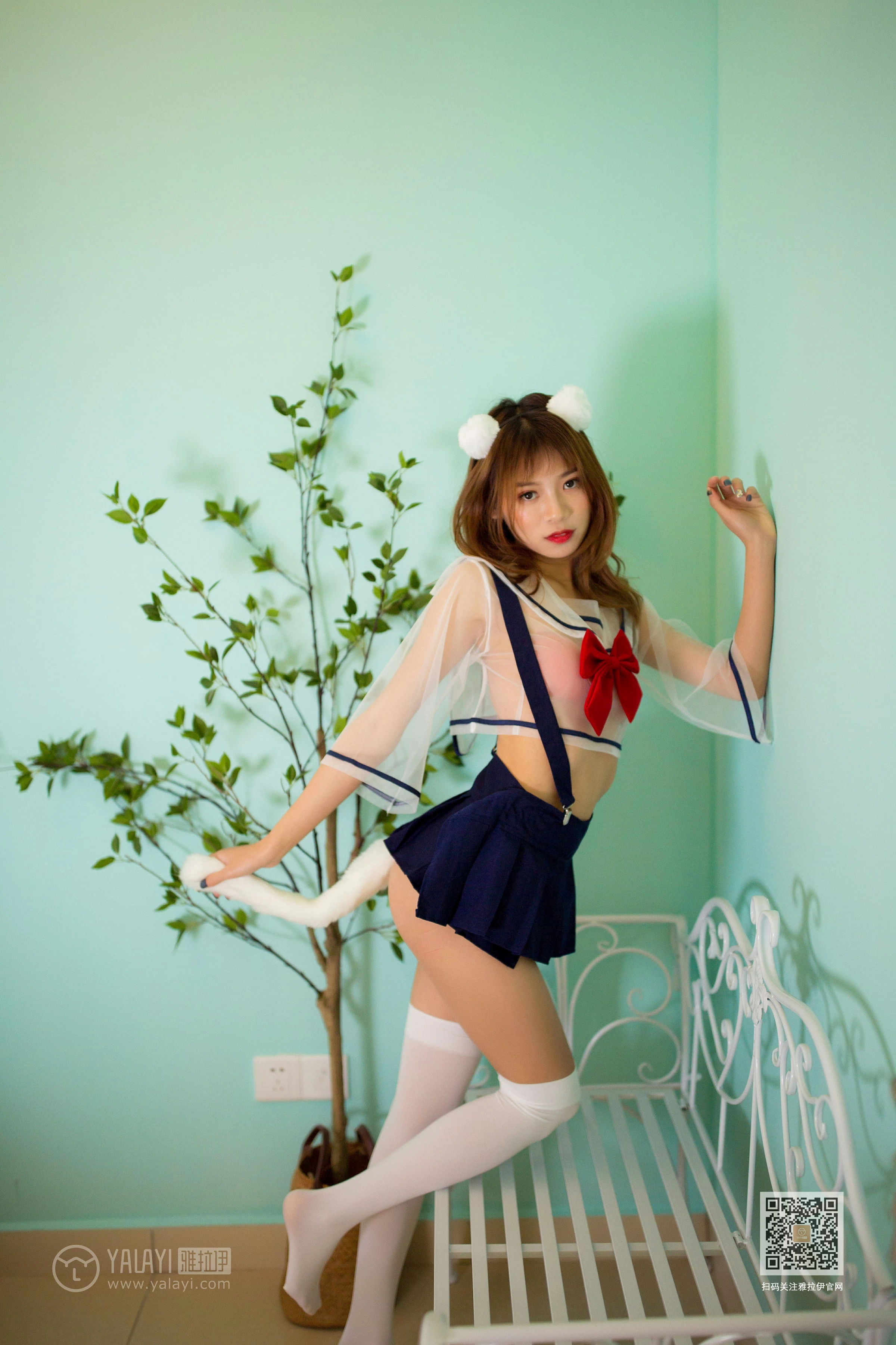 [YALAYI雅拉伊]Vol.550 进化的JK少女 丽雅 透视情趣制服与短裙加白色丝袜美腿性感私房写真集第21张