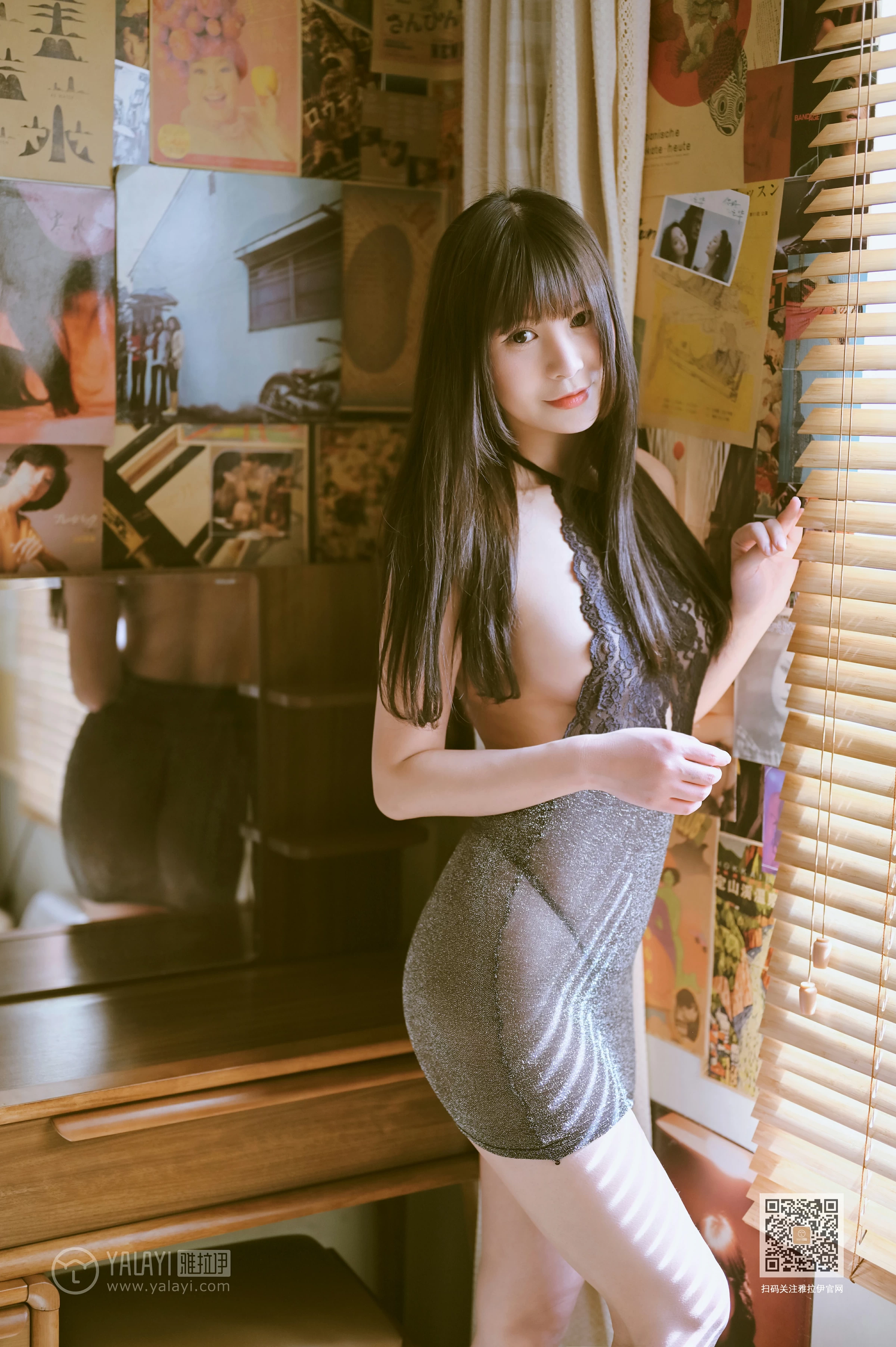[YALAYI雅拉伊]Vol.595 婀娜 斯雯 灰色紧身透视连衣裙性感私房写真集第11张