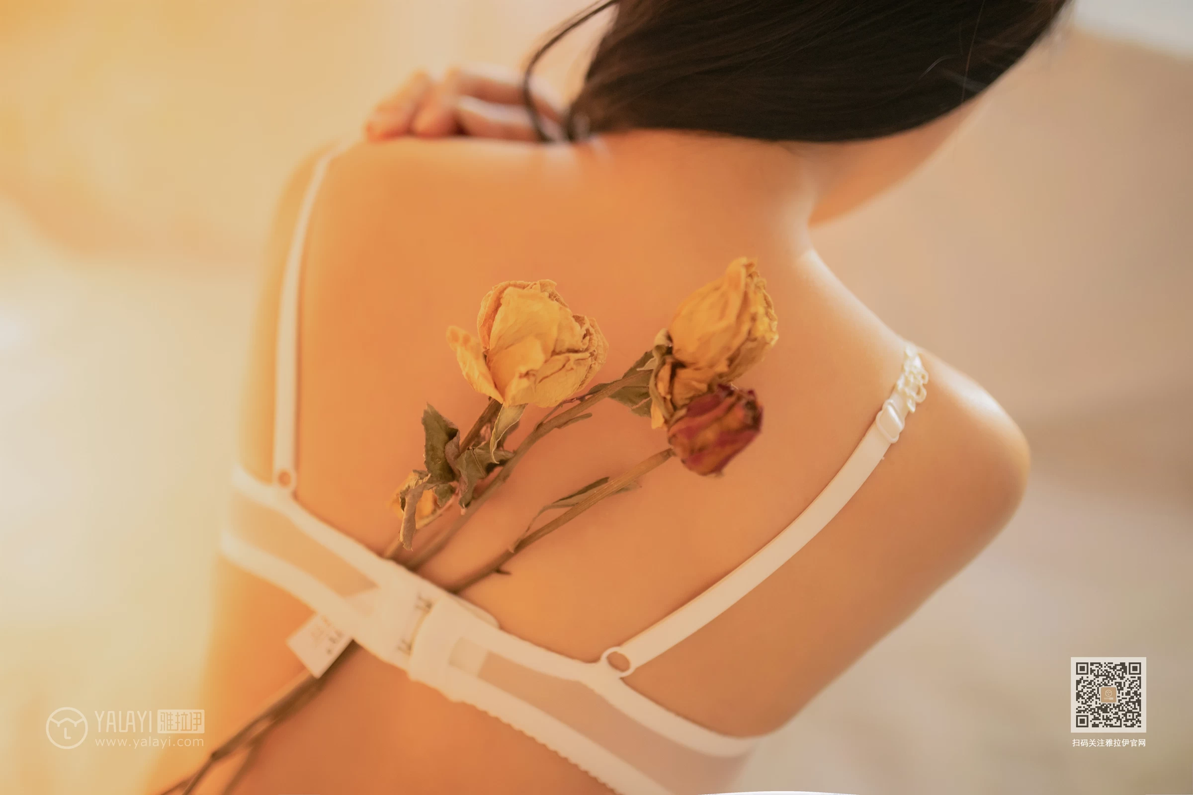 [YALAYI雅拉伊]NO.646 《荷尔蒙》 慕可 白色蕾丝内衣性感私房写真集第6张