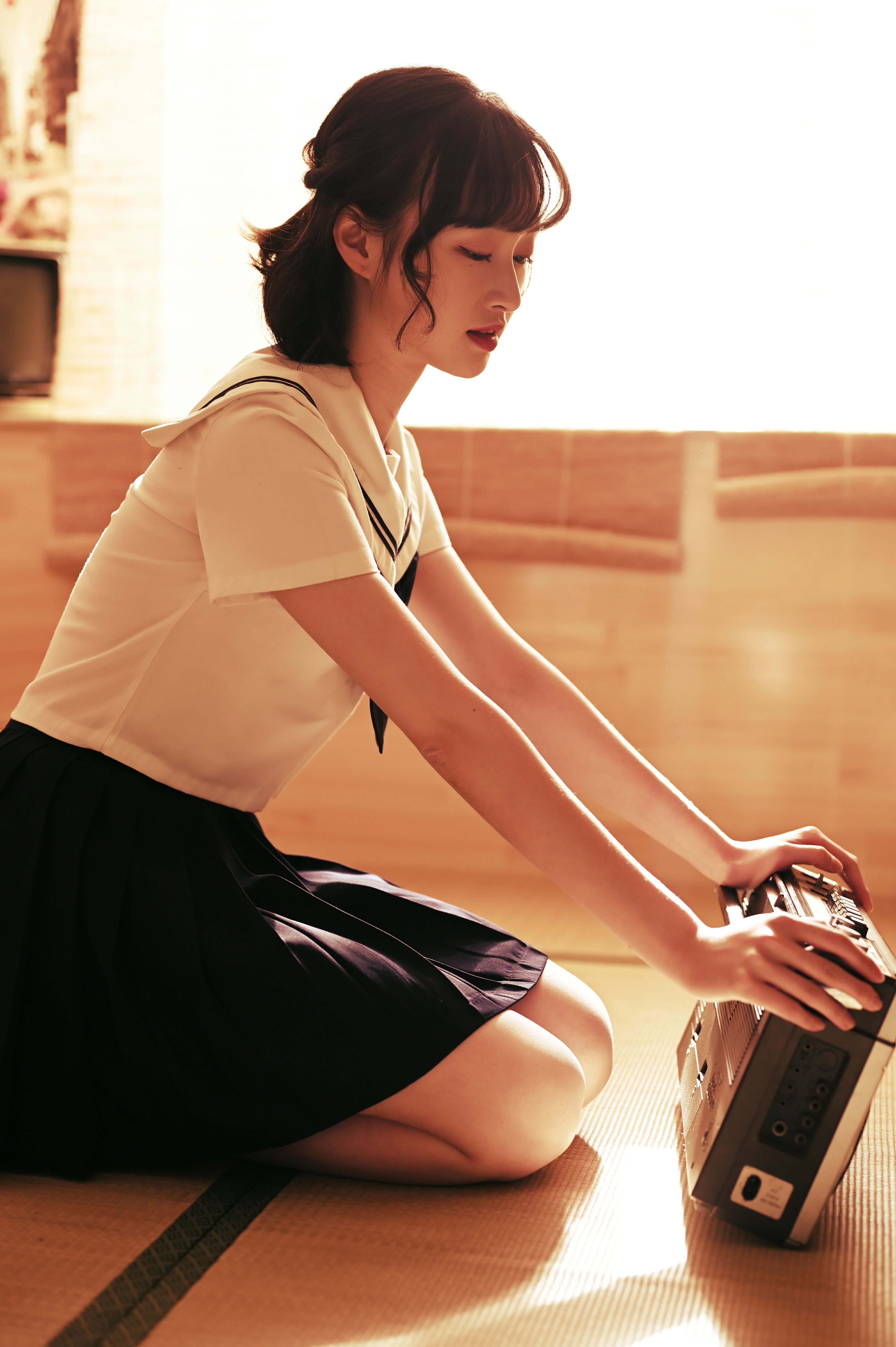 [YALAYI雅拉伊]NO.778 优等生JK 京京 白色水手制服加黑色短裙私房写真集第5张