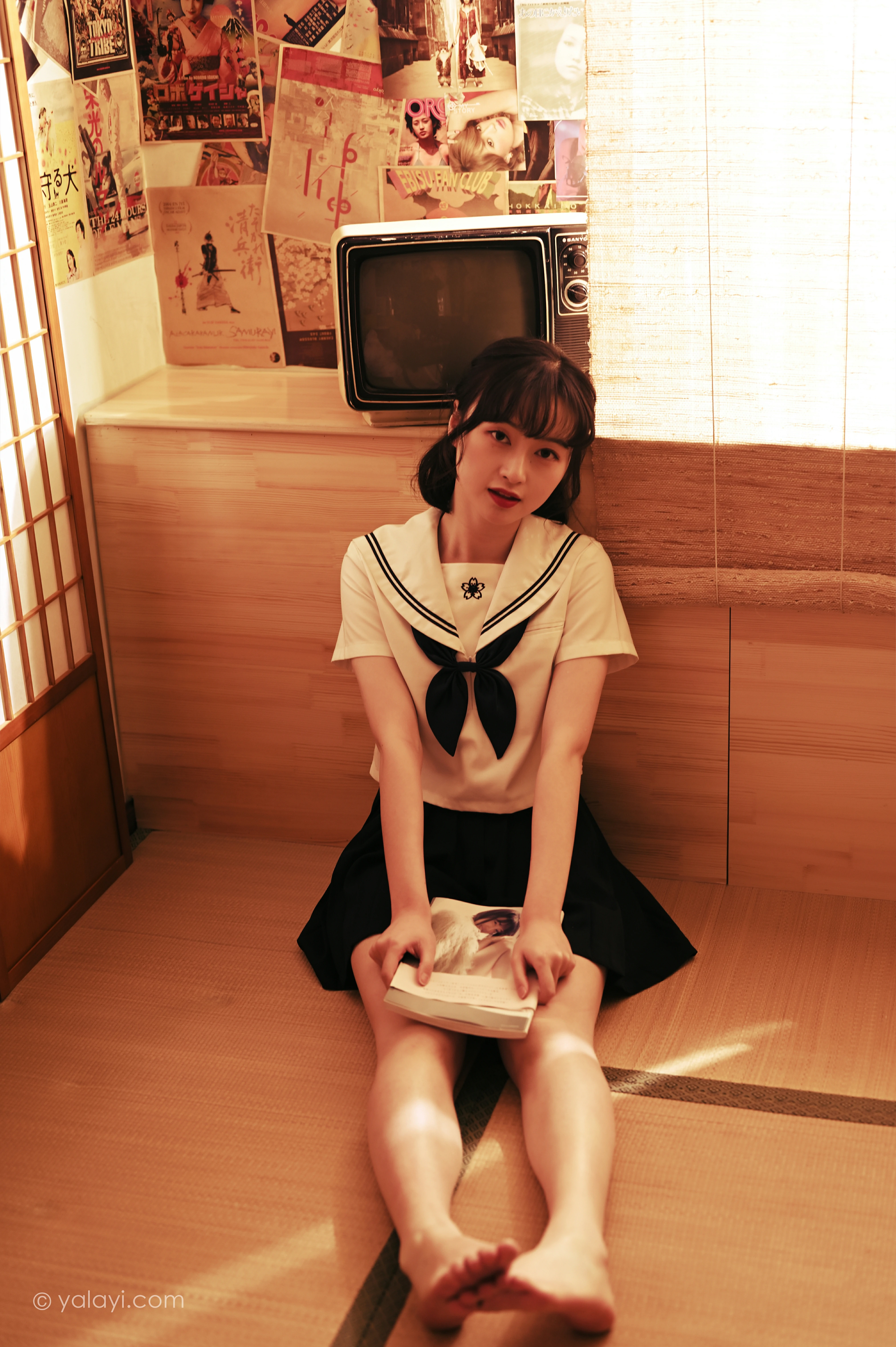 [YALAYI雅拉伊]NO.778 优等生JK 京京 白色水手制服加黑色短裙私房写真集第6张