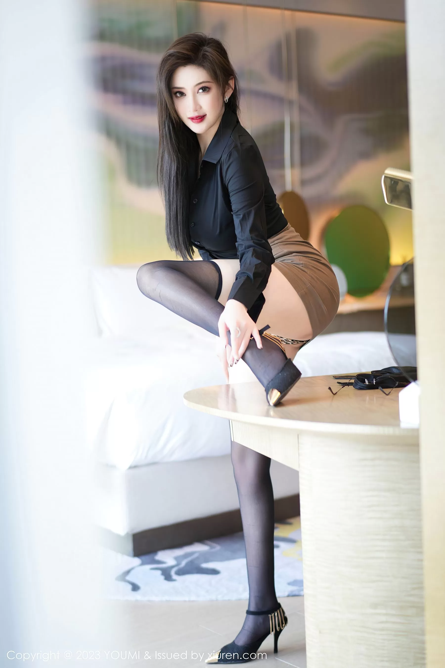  尤蜜荟 VOL.968 Carol周妍希 短裙黑丝 [83P]第3张
