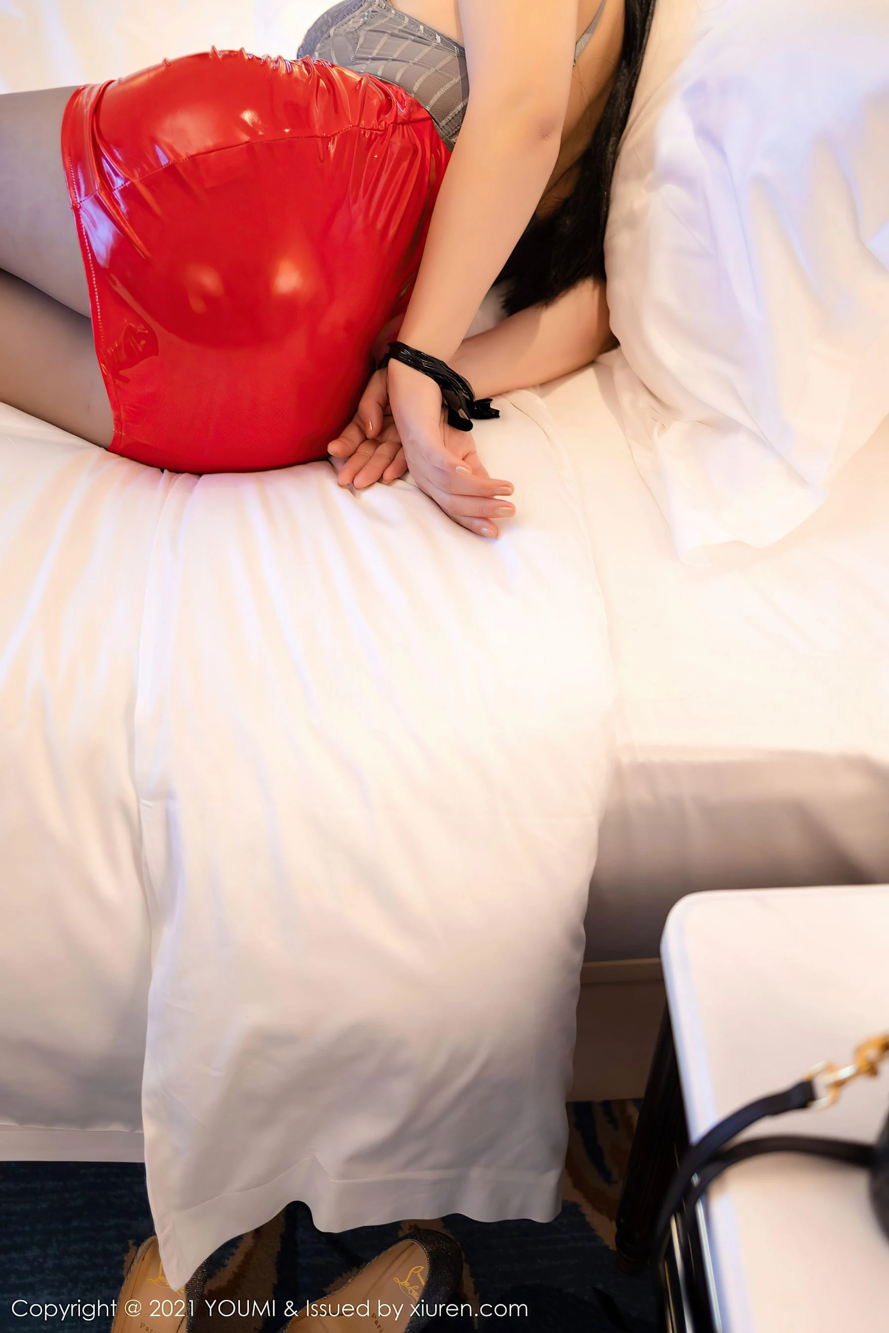  尤蜜荟YouMi Vol.587 允爾第37张