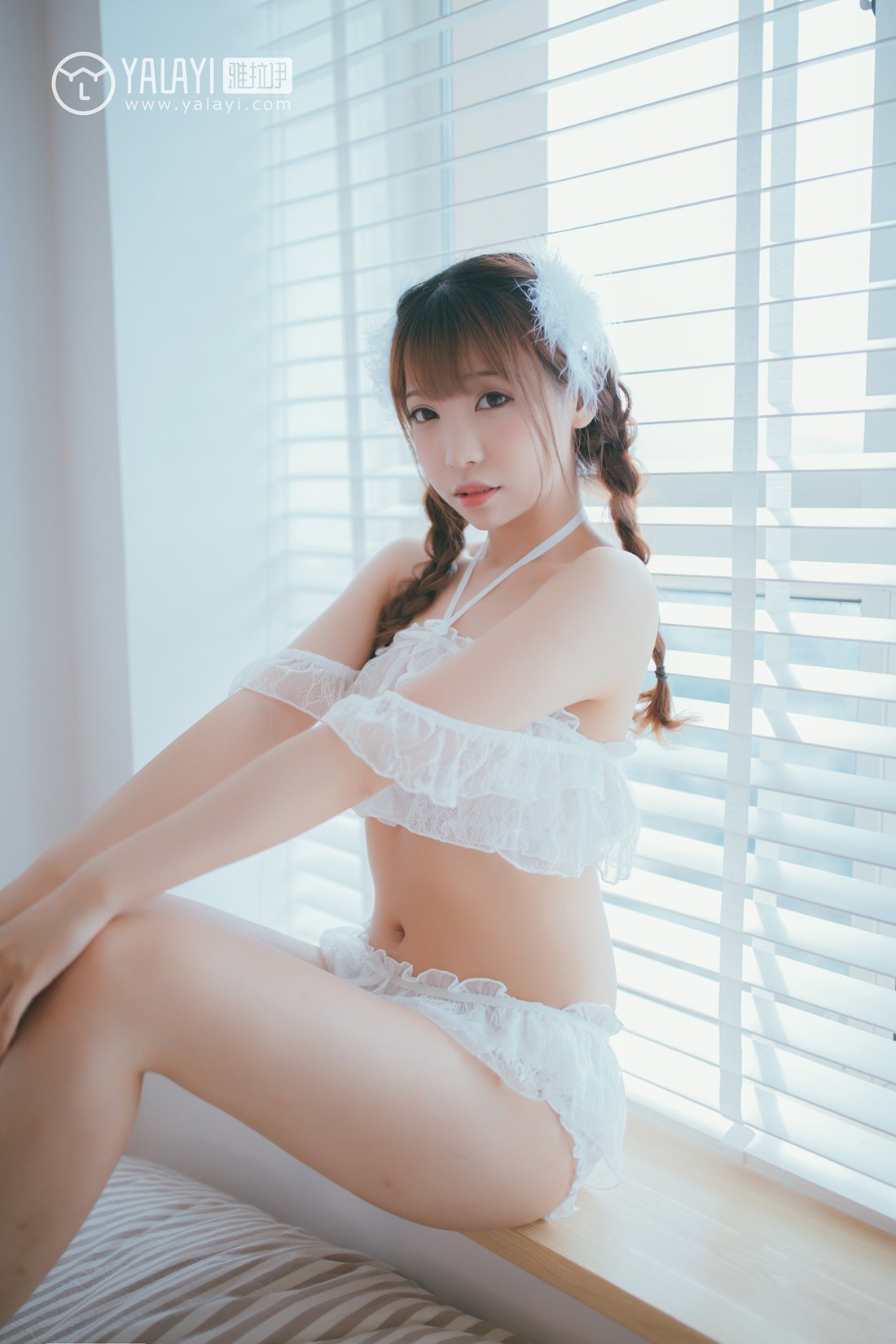 [YALAYI雅拉伊] 2019.03.20 No.061 白色桔梗花 水花儿 在现浏览第7张