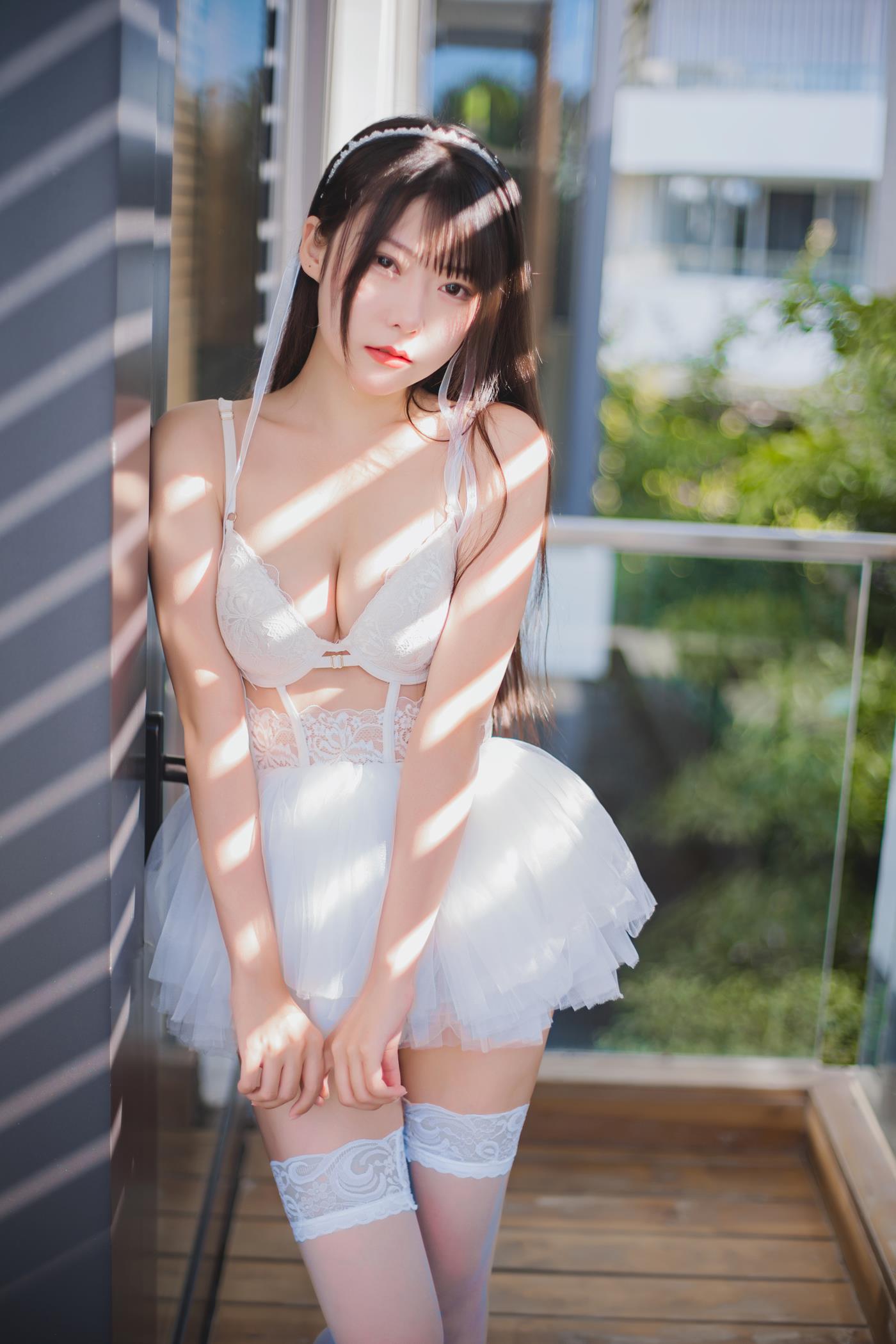 网紅Coser@香草喵露露  杨枝甘露 白色纱裙 [48P]第8张