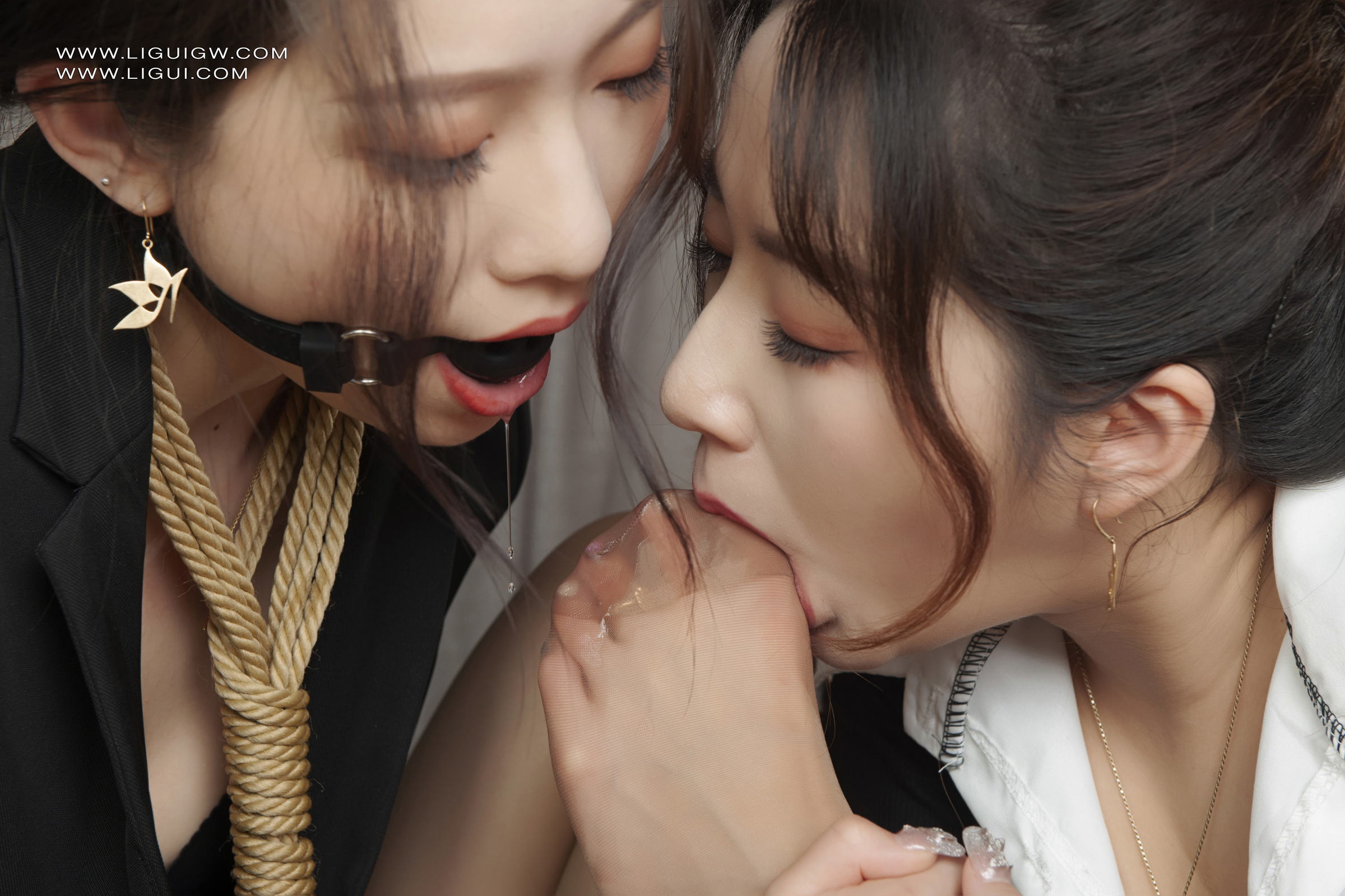 [Ligui丽柜] 2025.11.07 与OL同事的缚戏迷情 Xixi第3张