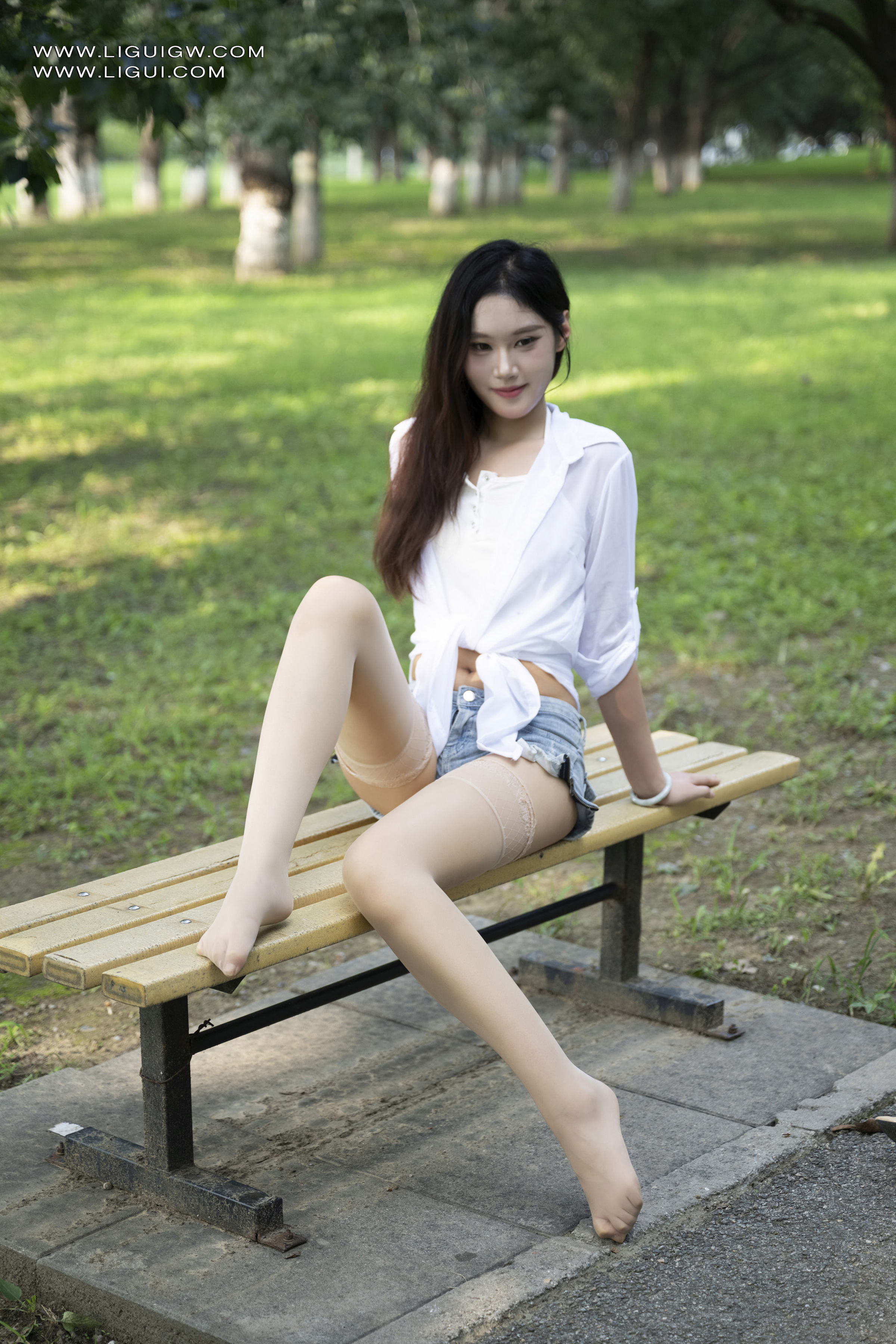 [Ligui丽柜] 2025.11.14 白纱透肤林中漫游 昆昆第4张